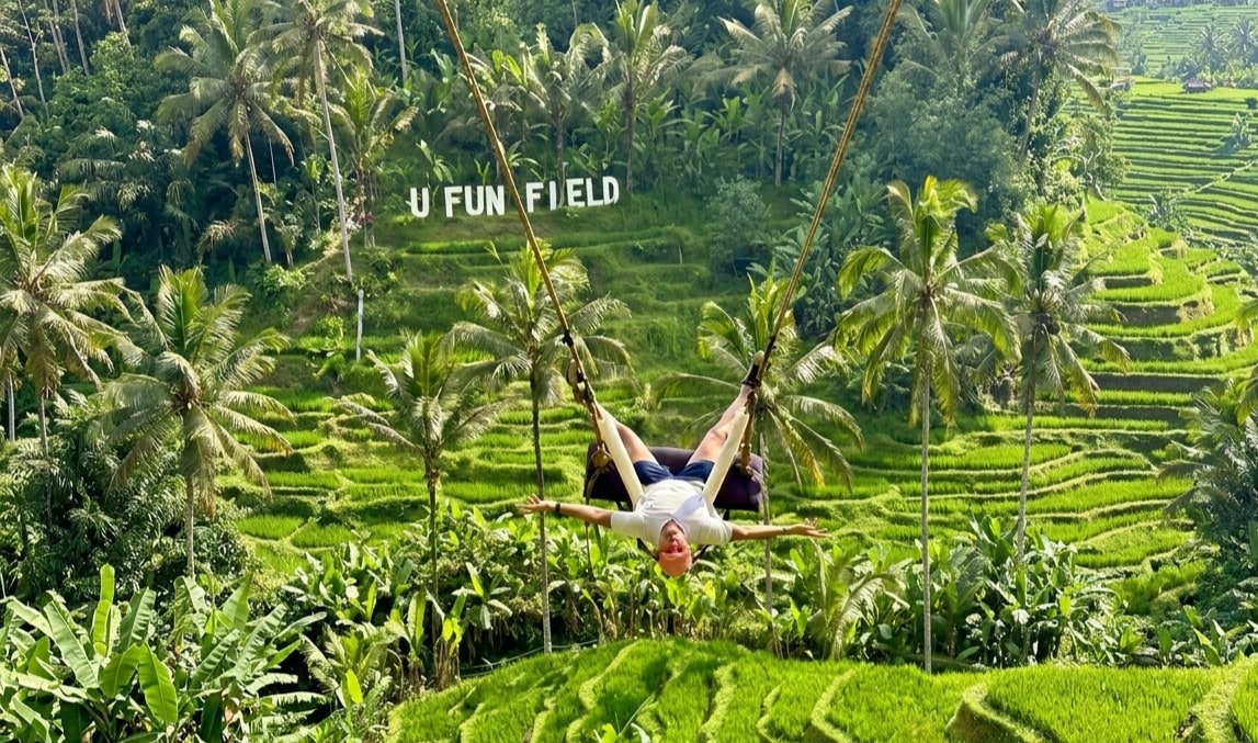 Soar high on an extreme swing above stunning views.