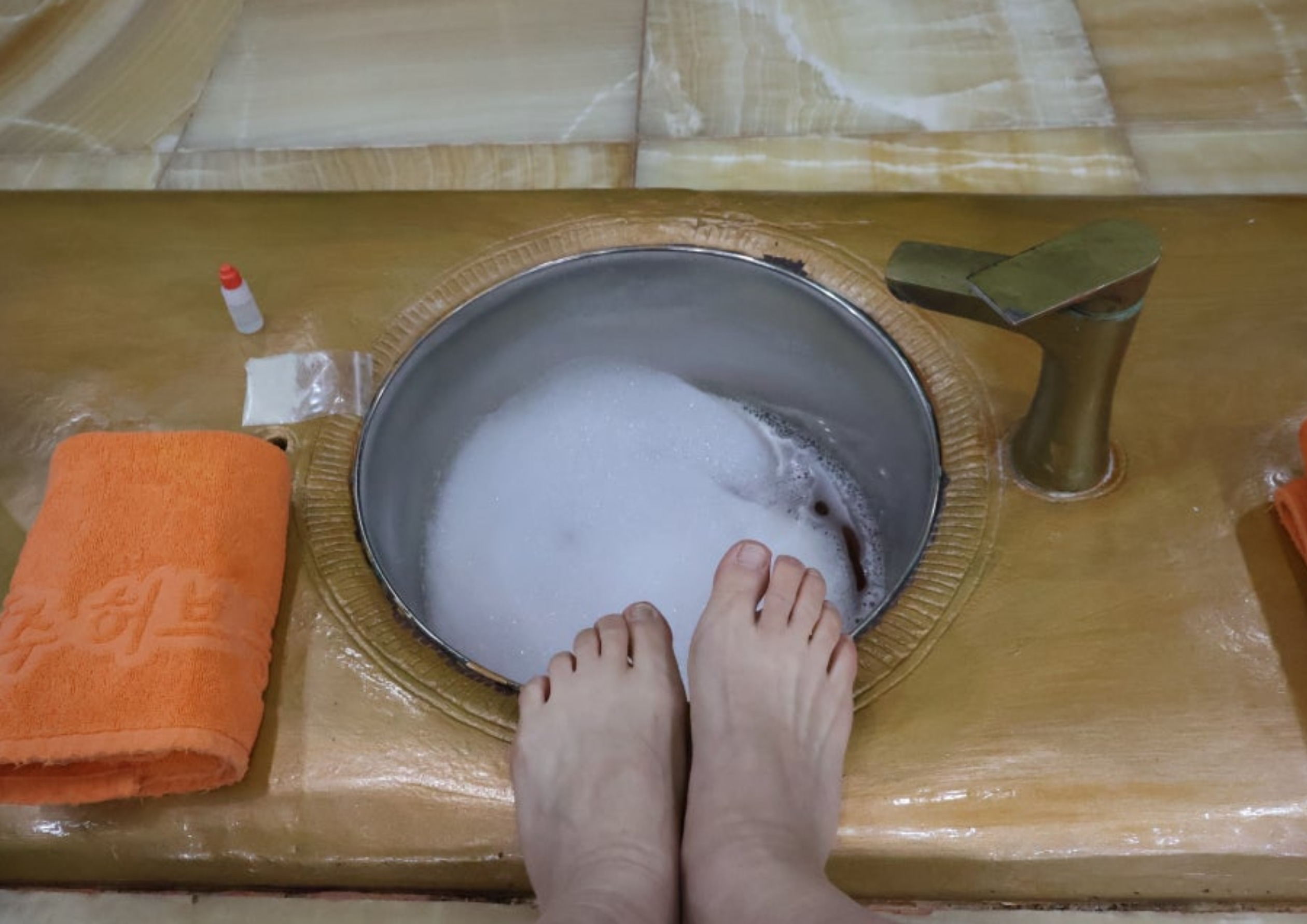 香草花園芳療足浴：四季花卉巡禮（秋季）