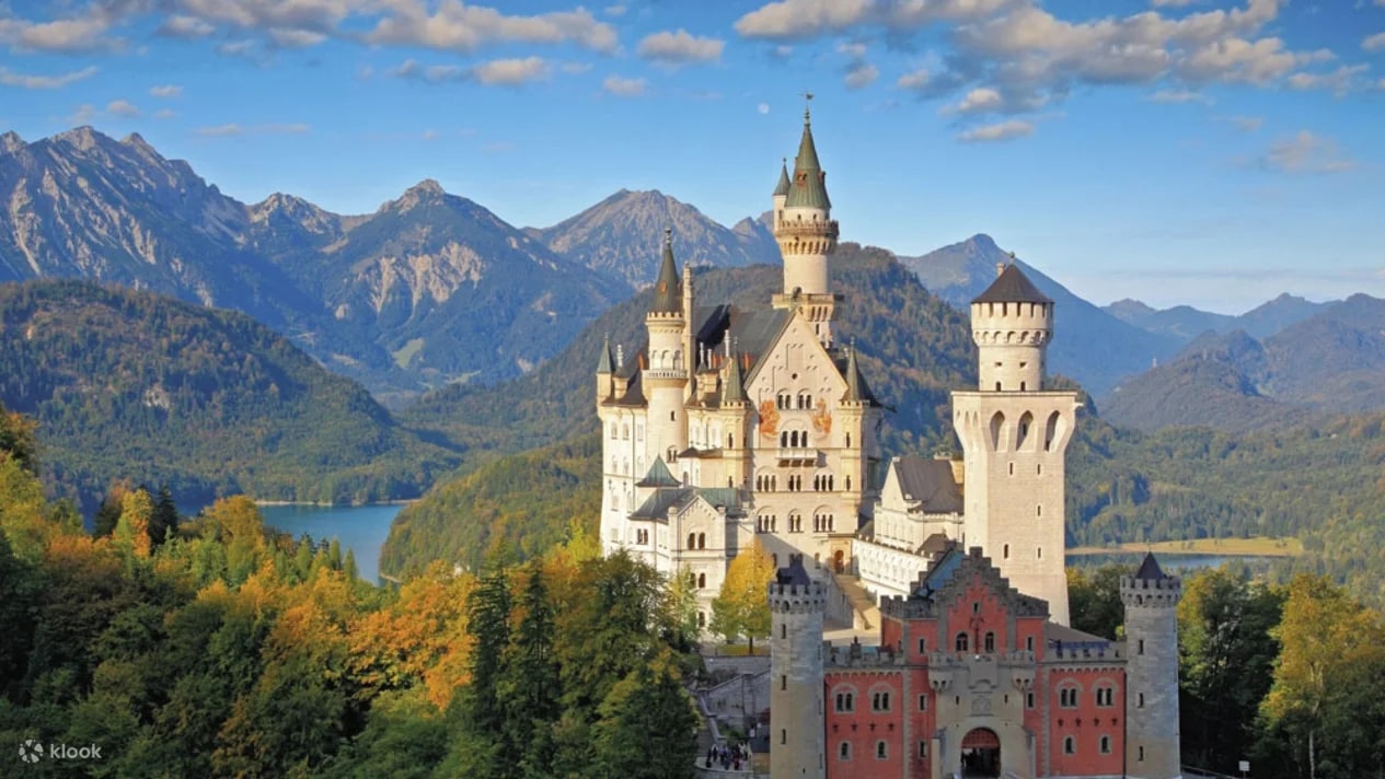 Neuschwanstein Castle Day Tour