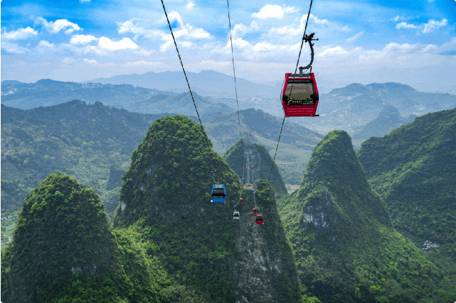 Yangshuo Highlights Tour: River Rafting, Ruyi Peak Cable Car & More