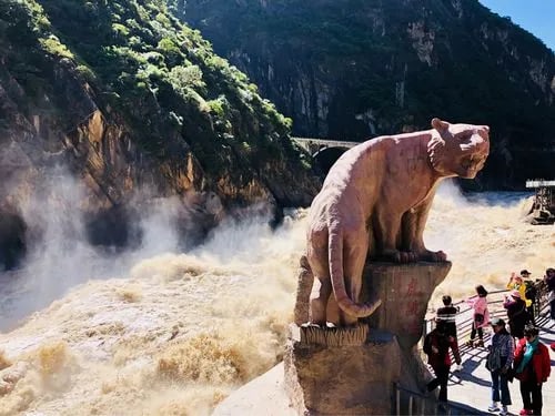 麗江出發香格里拉 虎跳峽 白水臺 私人小團一日遊