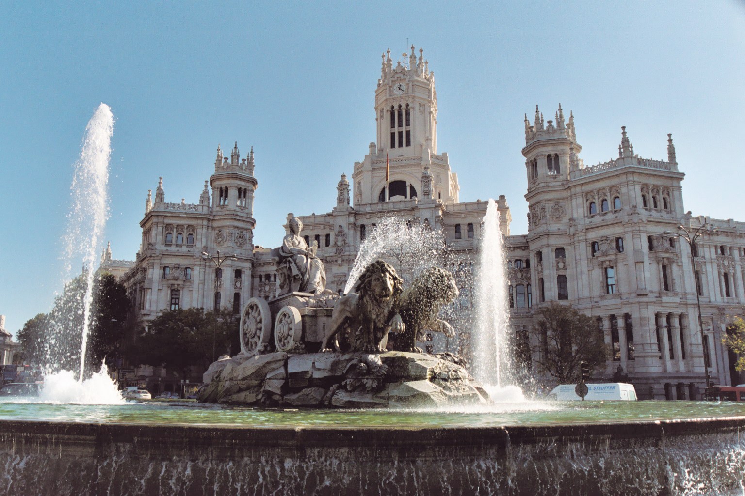 Madrid Highlights Tour with Santiago Bernabeu Stadium Visit