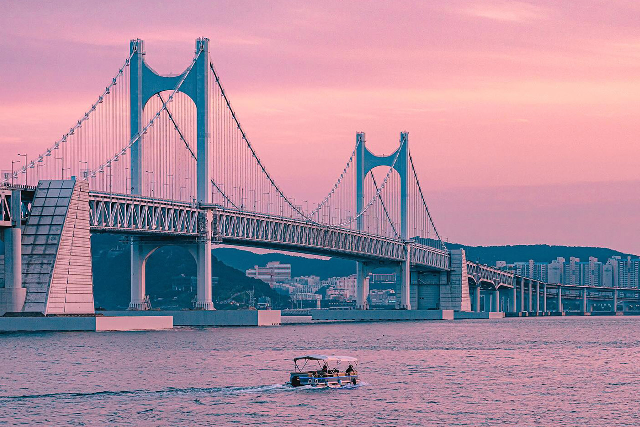 Busan and Suburbs Private Car Charter Tours with Expert Driver-Guide