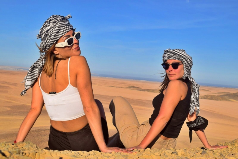 超級沙漠歷險記：從胡爾加達出發 (Mega Safari Adventure: A Desert Journey from Hurghada)