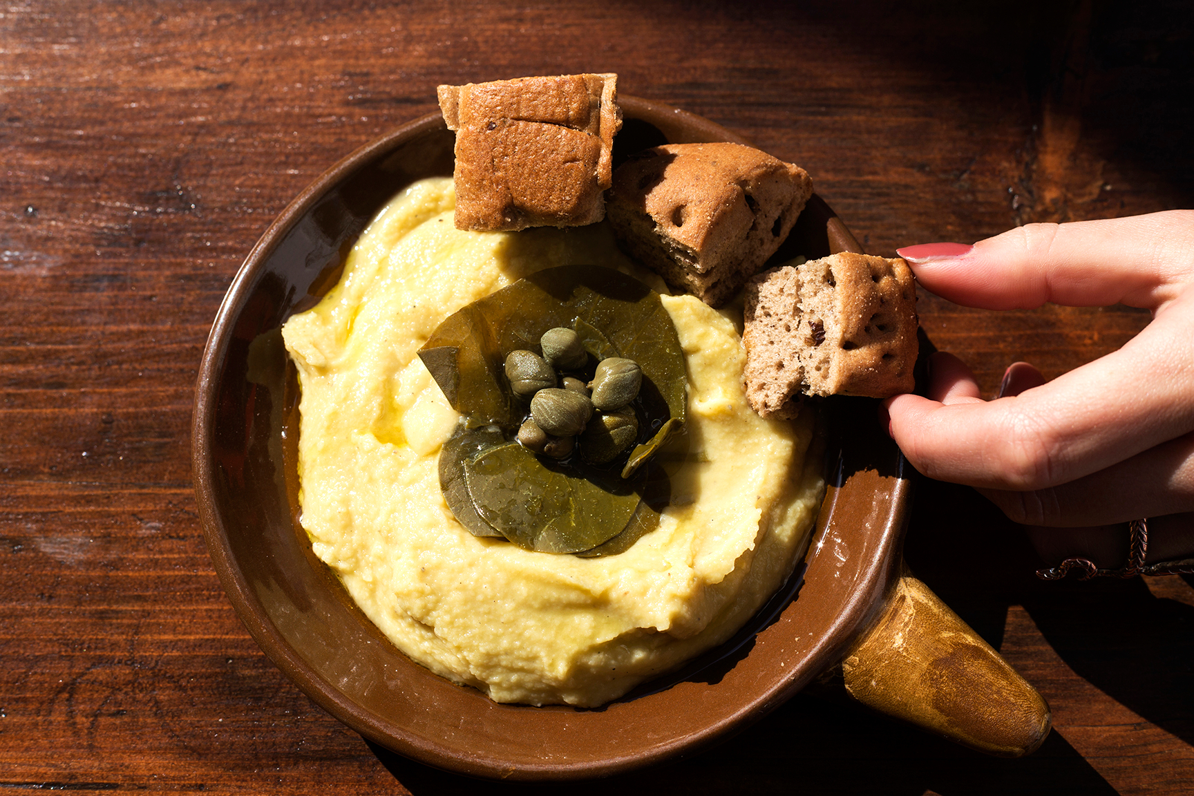 Santorini Walk, Drink, Eat Sunset Adventure Tour