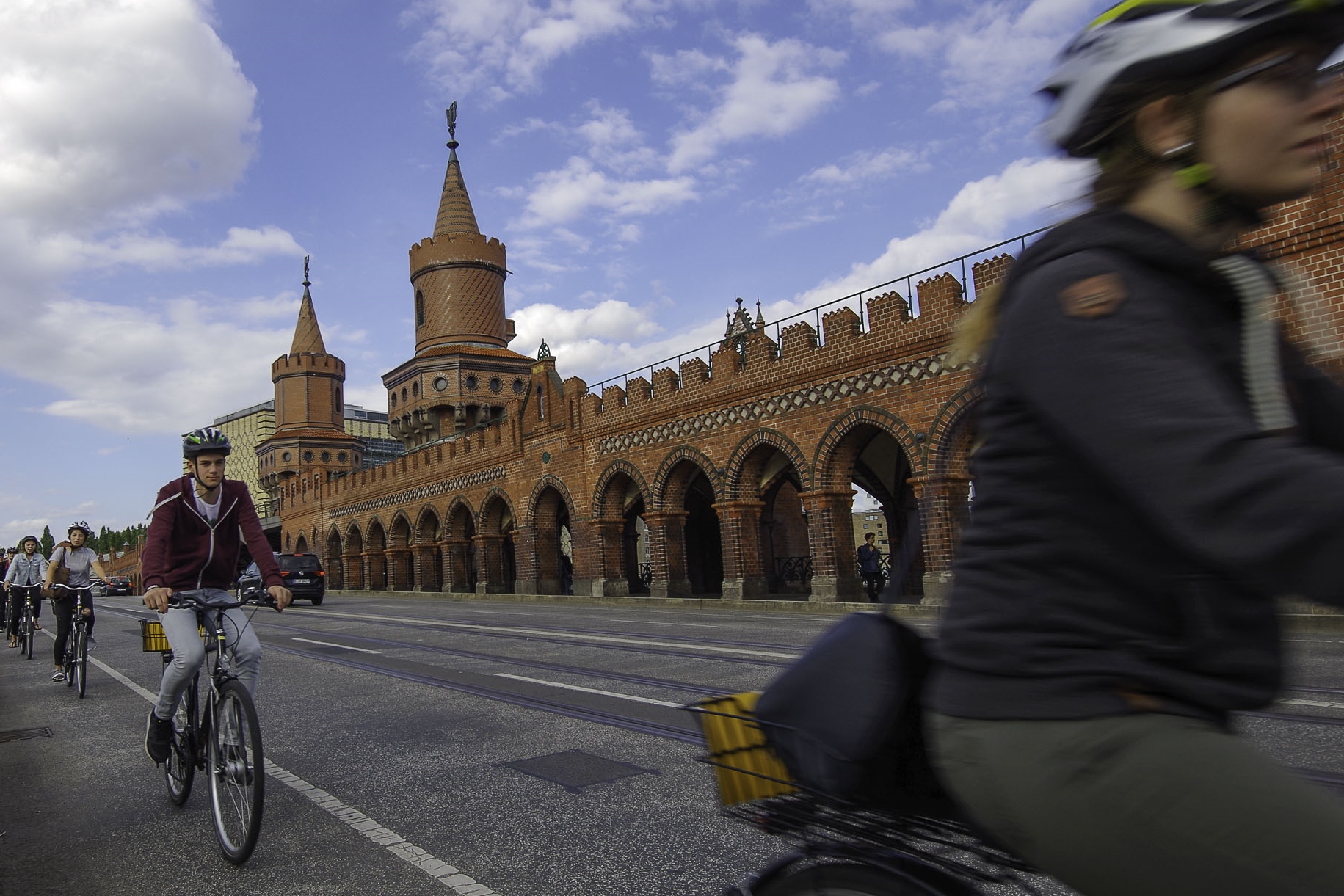 Alternative Bike Tour in Berlin