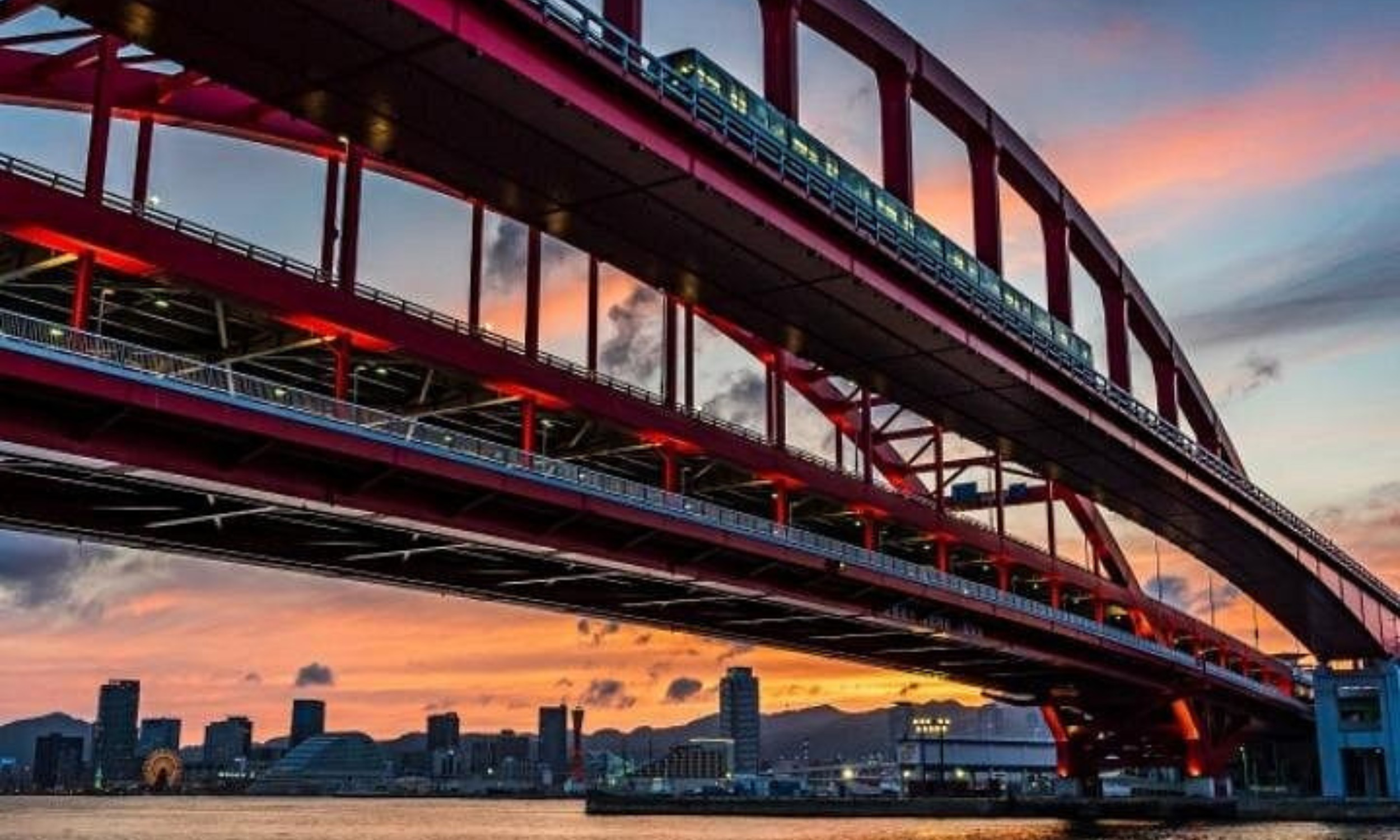 Kobe Meriken Park & Sannomiya Half-Day Small Group Night Tour