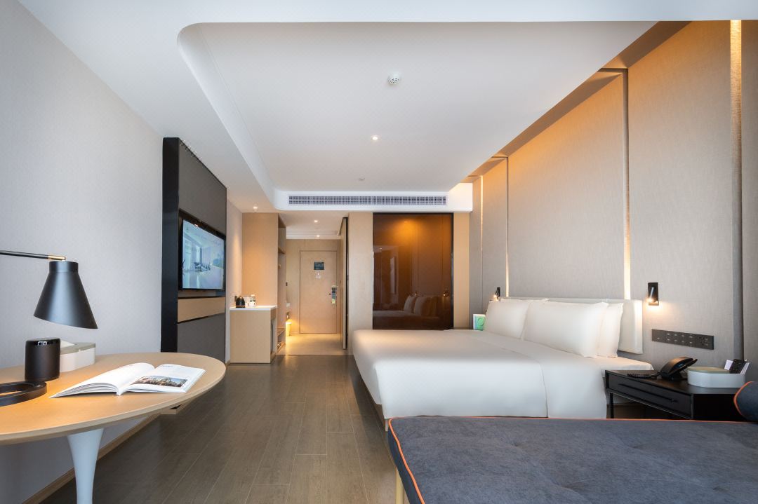 Guangzhou Liwan Jiaokou Subway Station Atour Hotel Accommodation Package