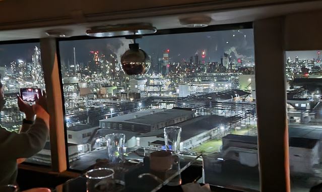 東京觀光含午餐或晚餐的“東京餐廳巴士”