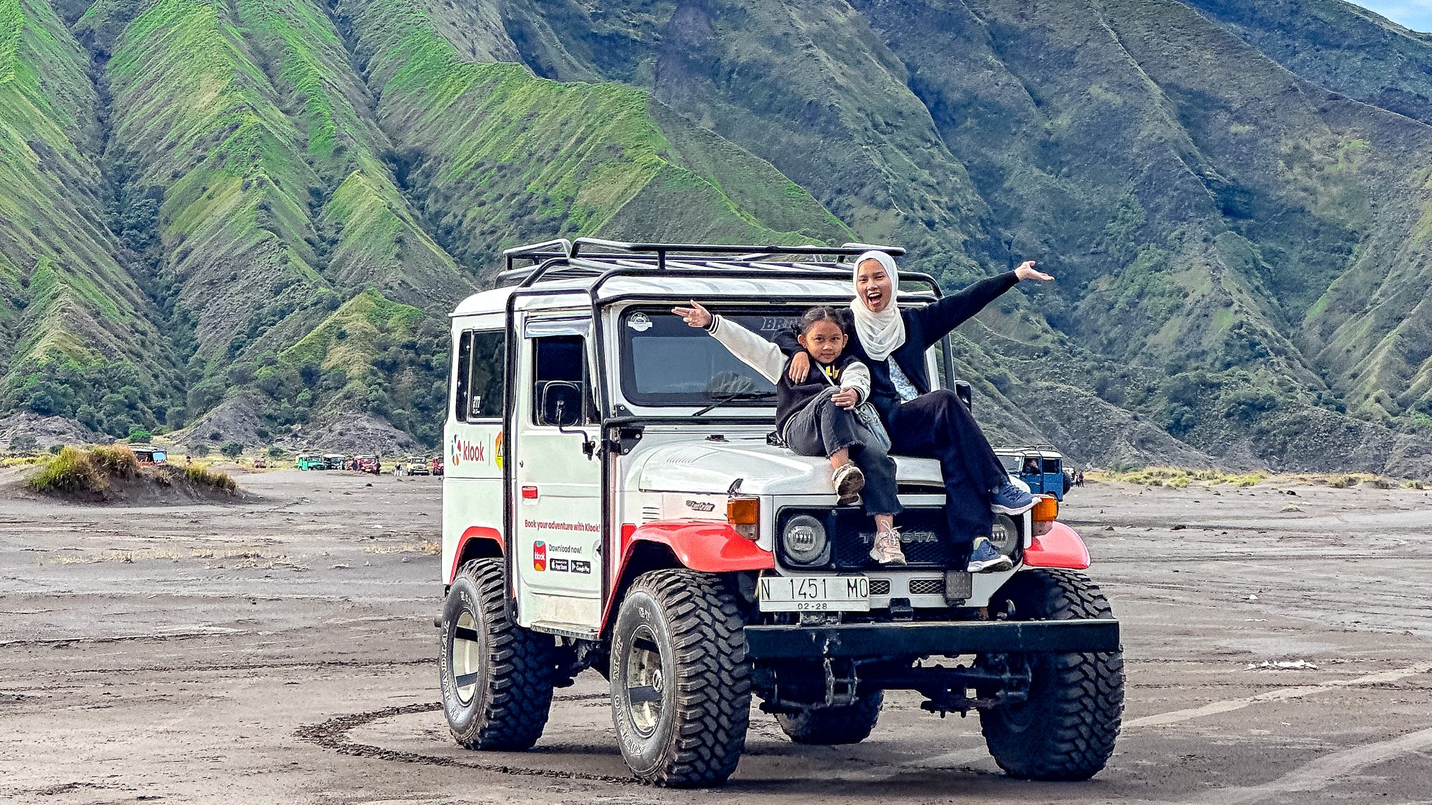 布羅莫火山 & 伊真火山 & 泗水4天3夜浮潛之旅