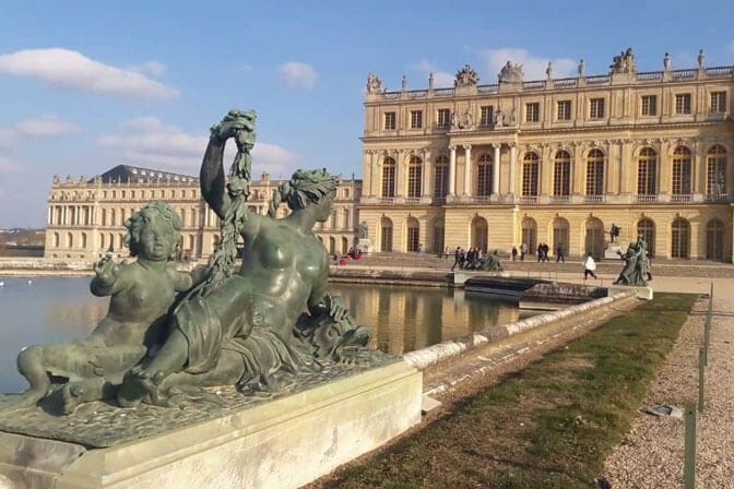 Half-Day Audio Guided Trip of Palace of Versailles from Paris