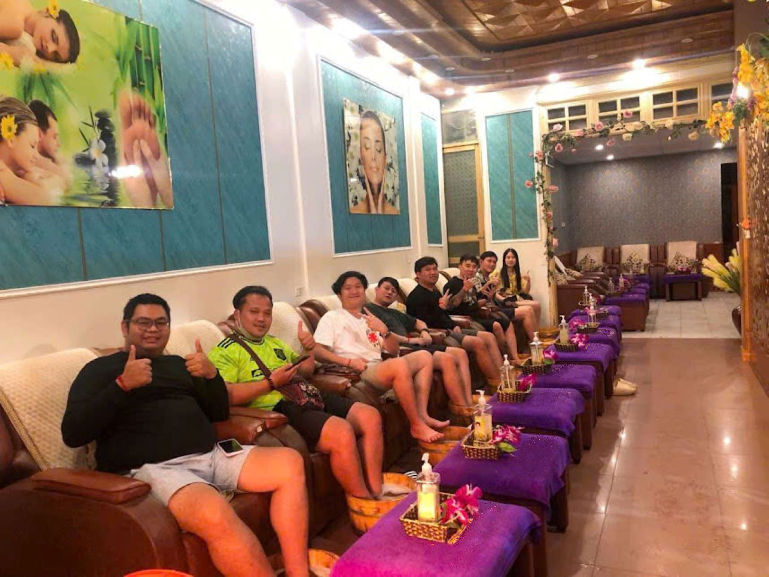 Herbal Bath & Full Body Massage in Sapa at Lan Anh Spa & Massage