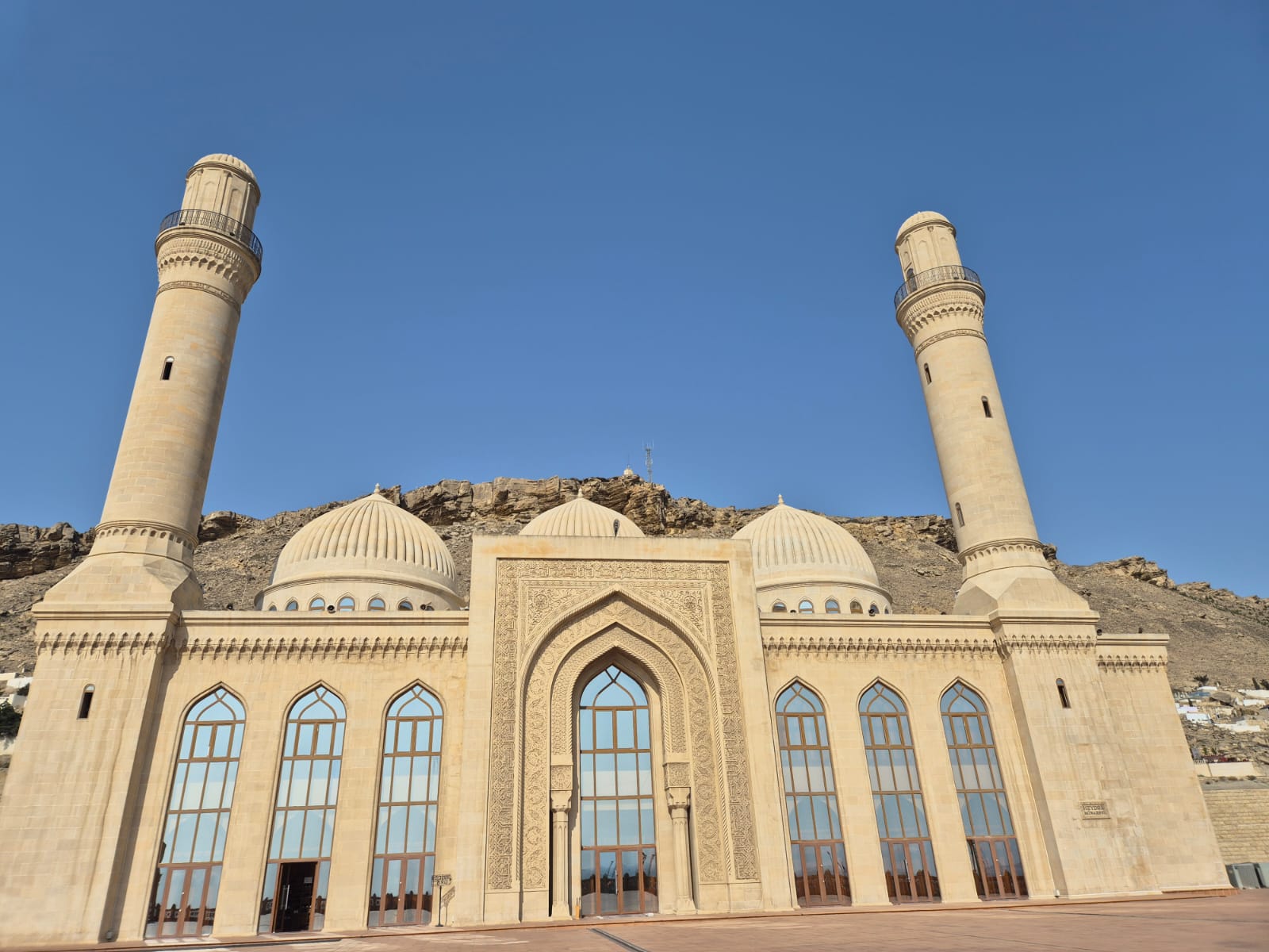 Eternal Flames & Stone Legends: Gobustan and Absheron Day Tour
