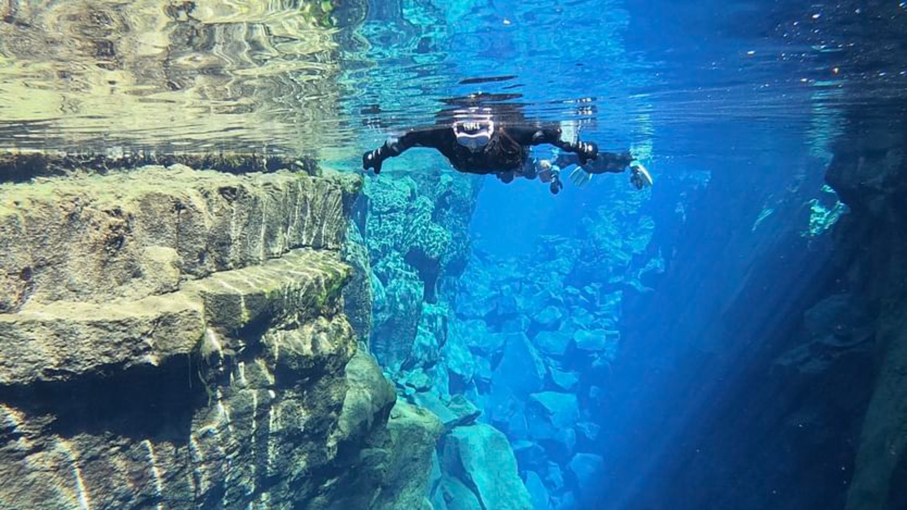 Golden Circle and snorkeling tour in Silfra 