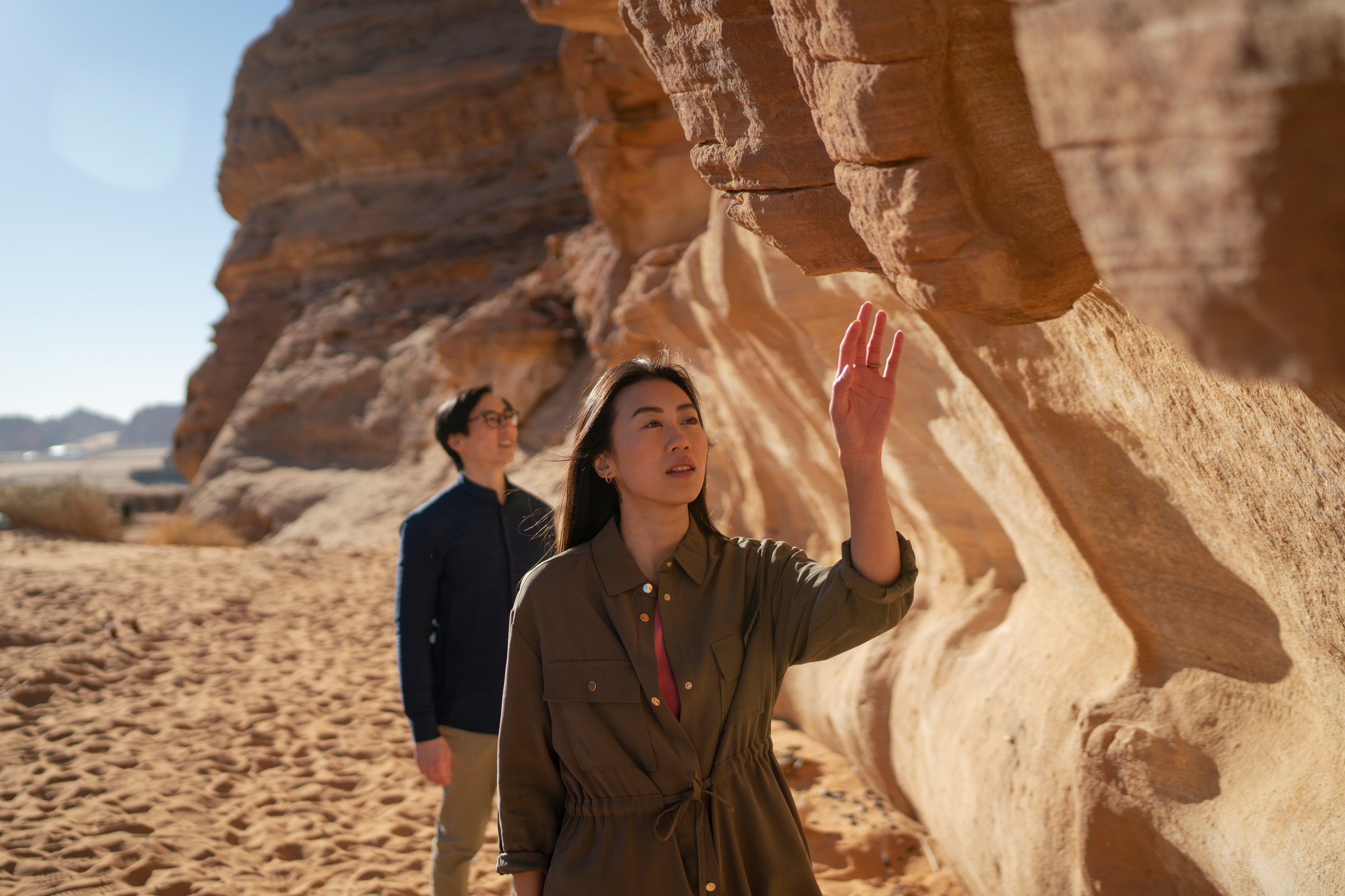 AlUla 2.5-Hour Small Group Hiking Tour