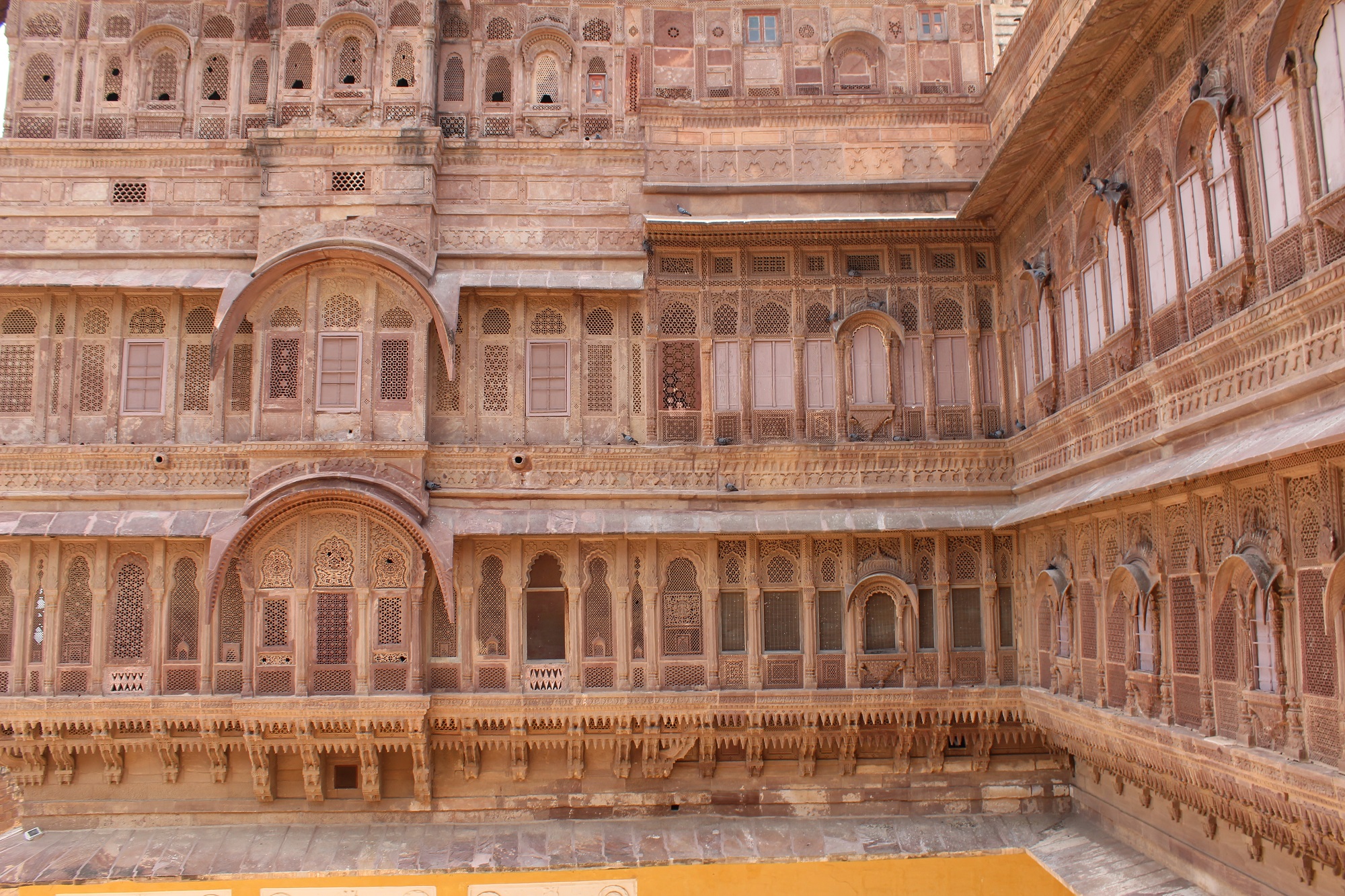 7- Days Udaipur, Chittorgarh, Pushkar & Jaipur City Tour