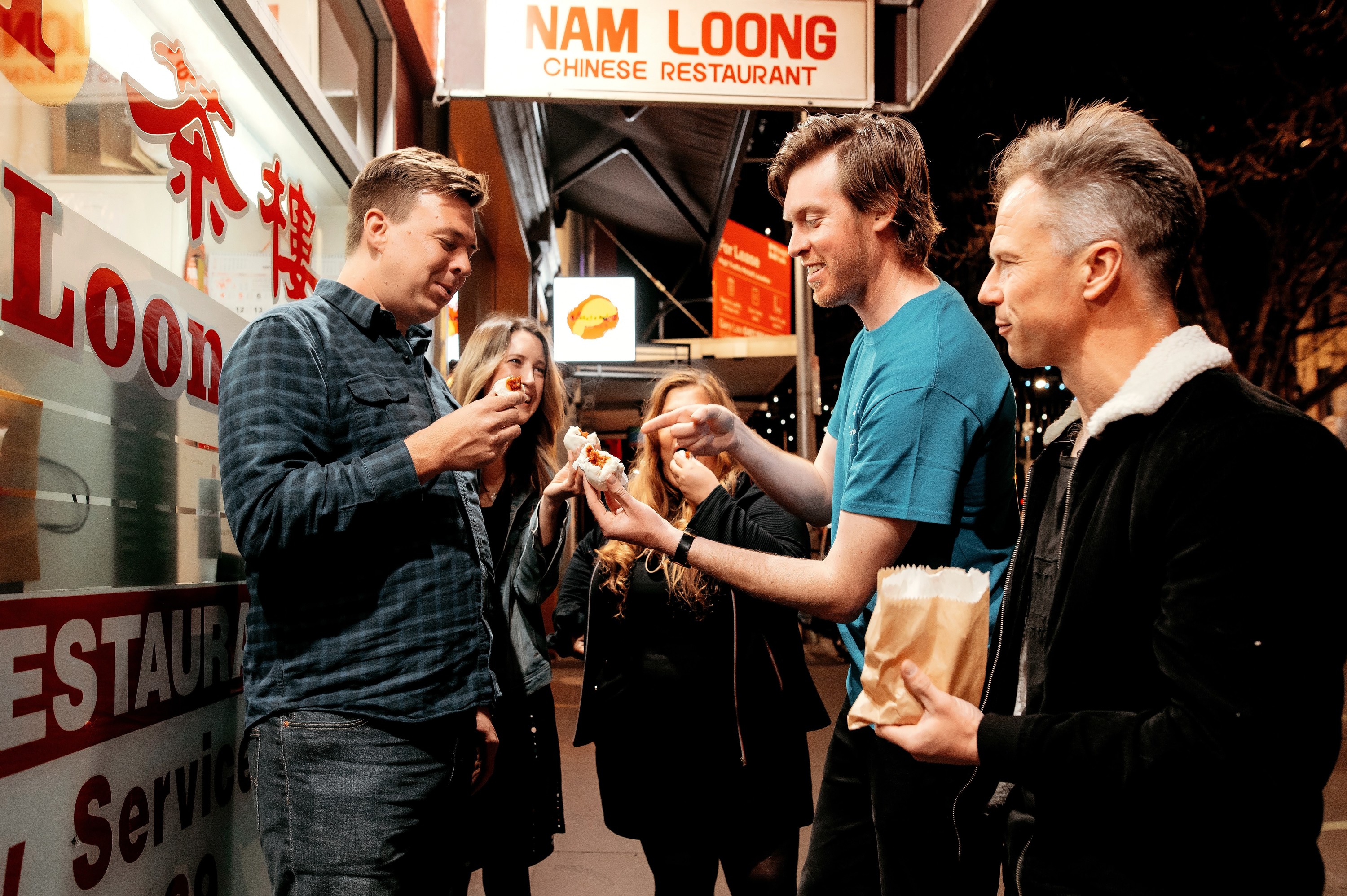 Melbourne Progressive Dinner Tour - Chinatown, Laneways & 1 Drink