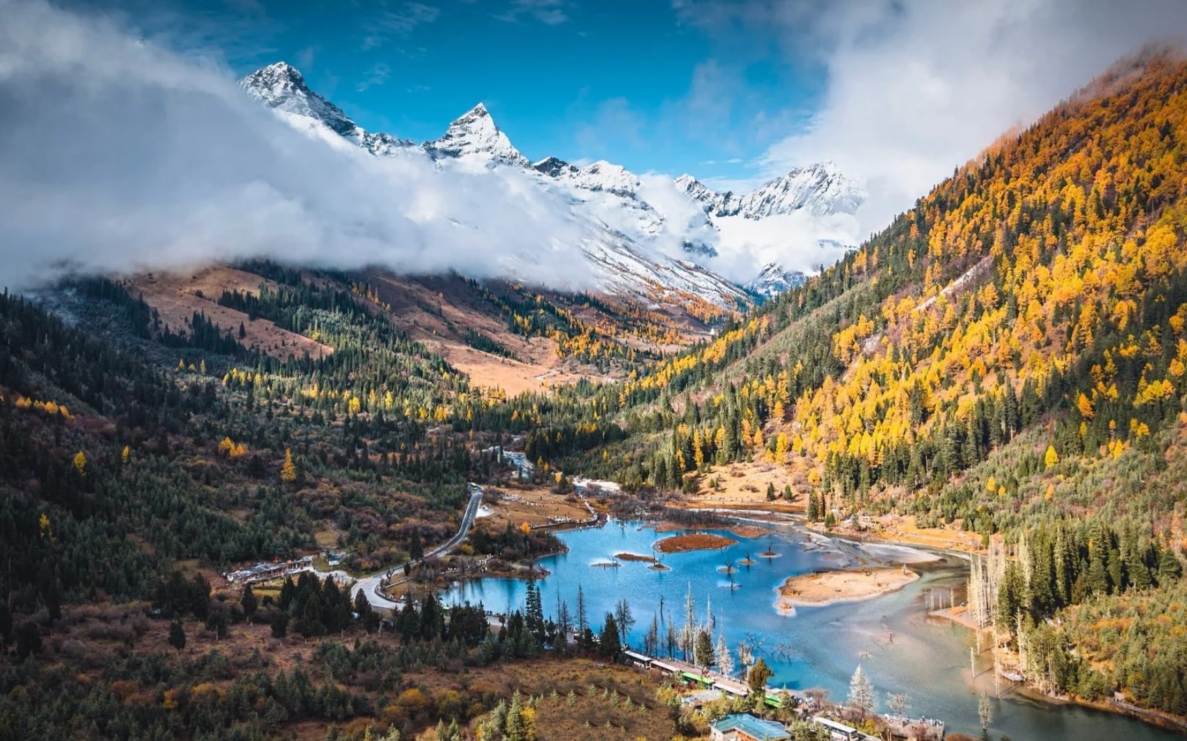 4-Day Tour to Western Sichuan and Ganzi: Mount Siguniang & Mosh Stone Park