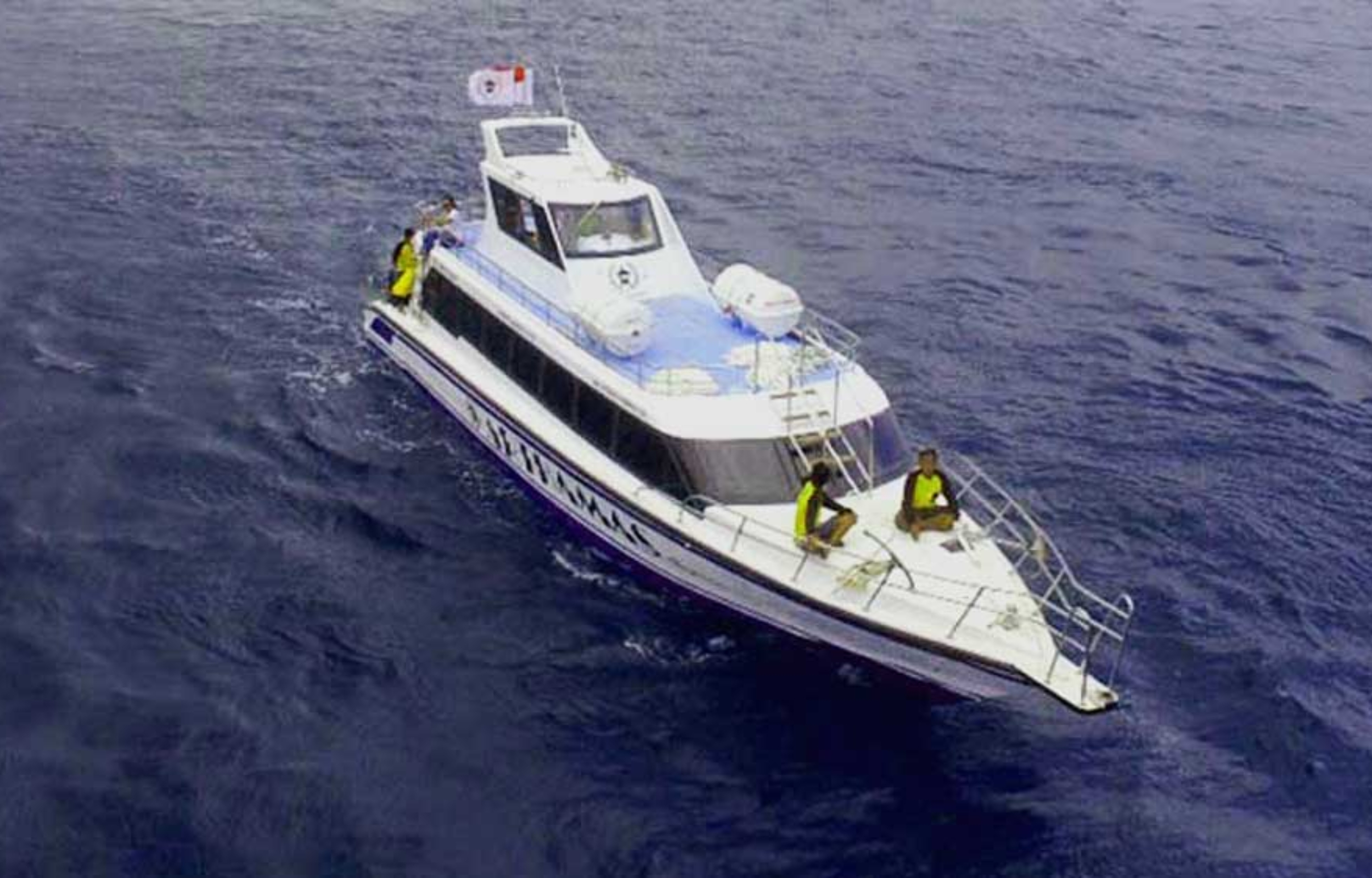努沙藍夢島電單車探索