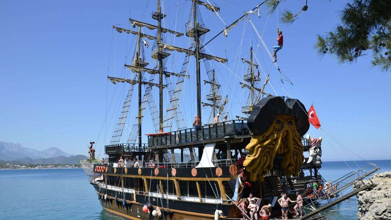 Pirate Boat Trip in Kemer w/Pick Up From Antalya