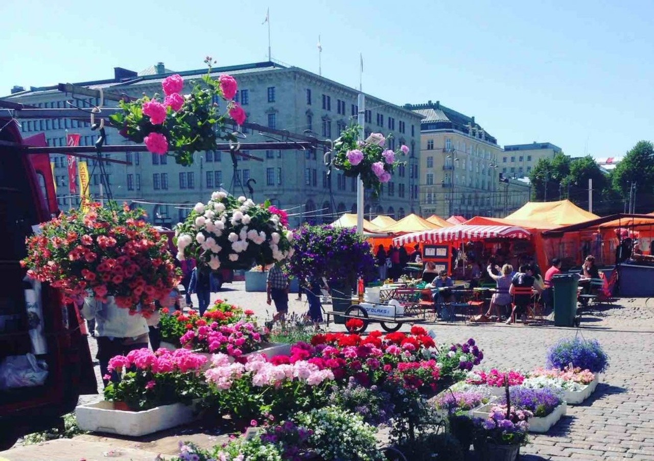 Private Helsinki City Tour with Authentic Sauna Experience