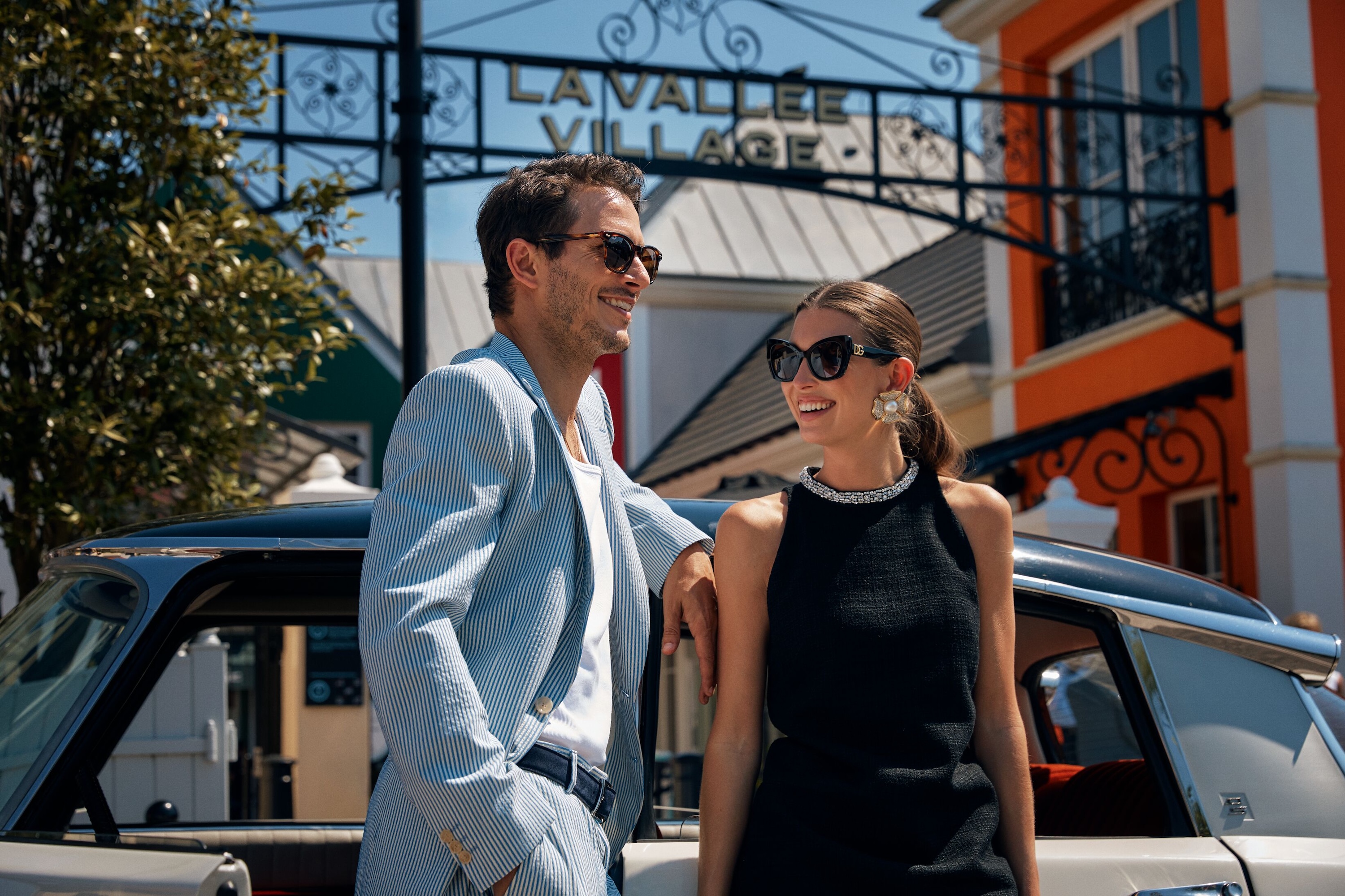 La Vallee Village Shopping Express from Paris or Trocadero