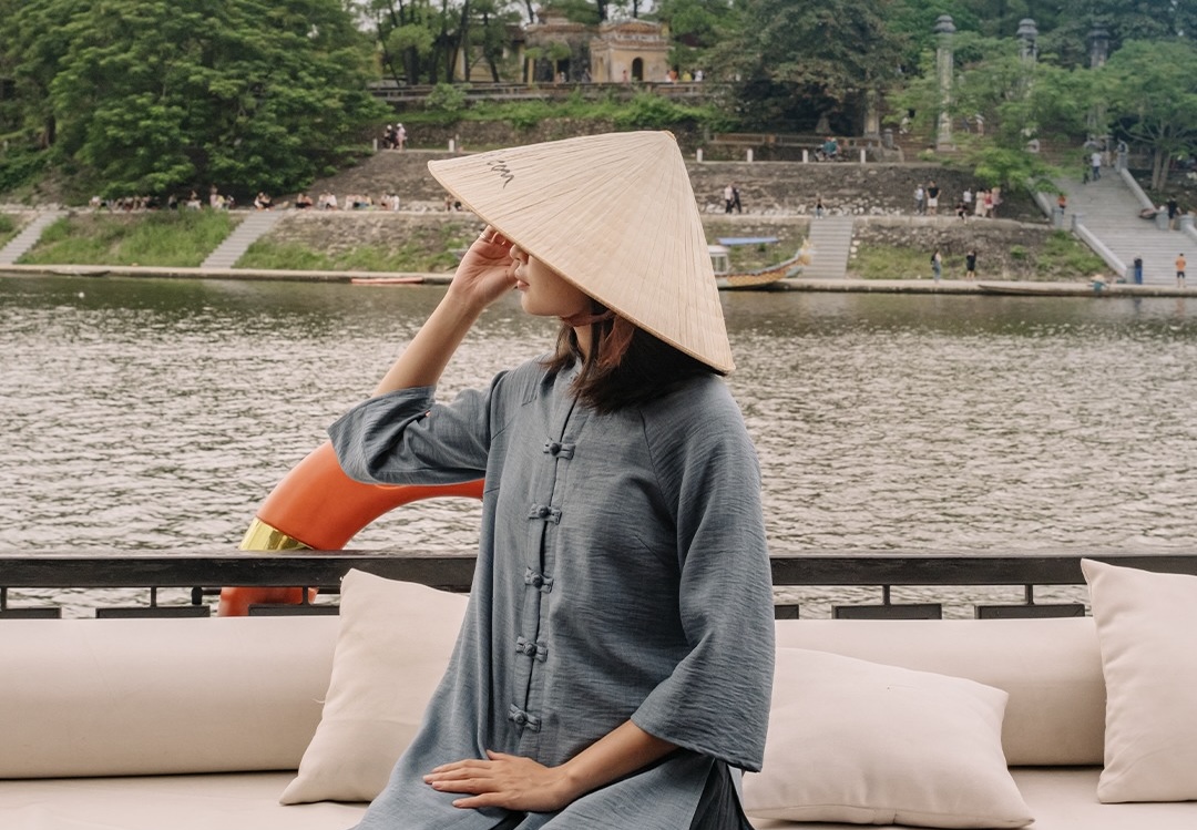 Experience Huong River & Thien Mu Pagoda by Cruise