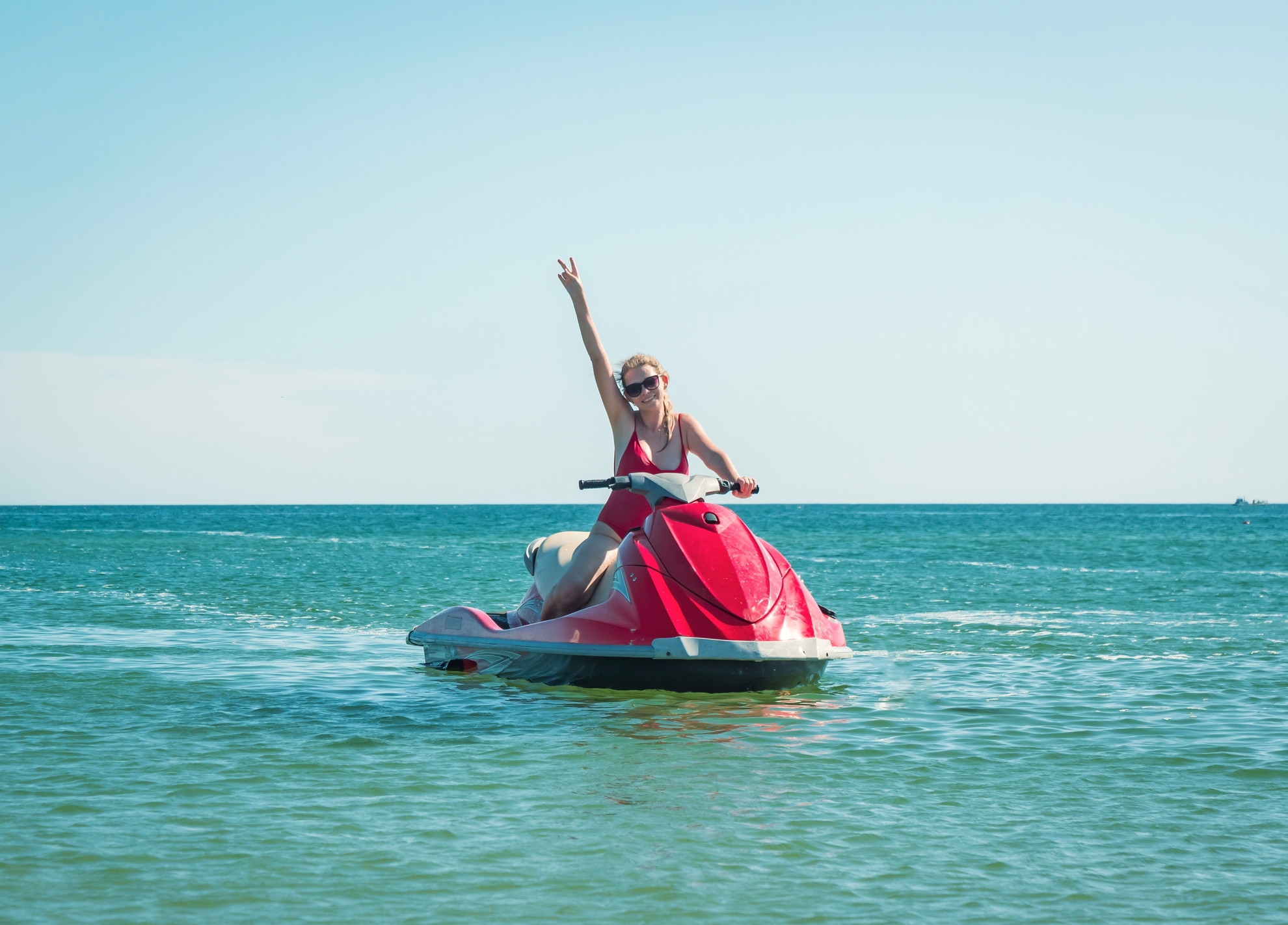 格蘭島一日遊（含水上活動）- 芭達雅出發