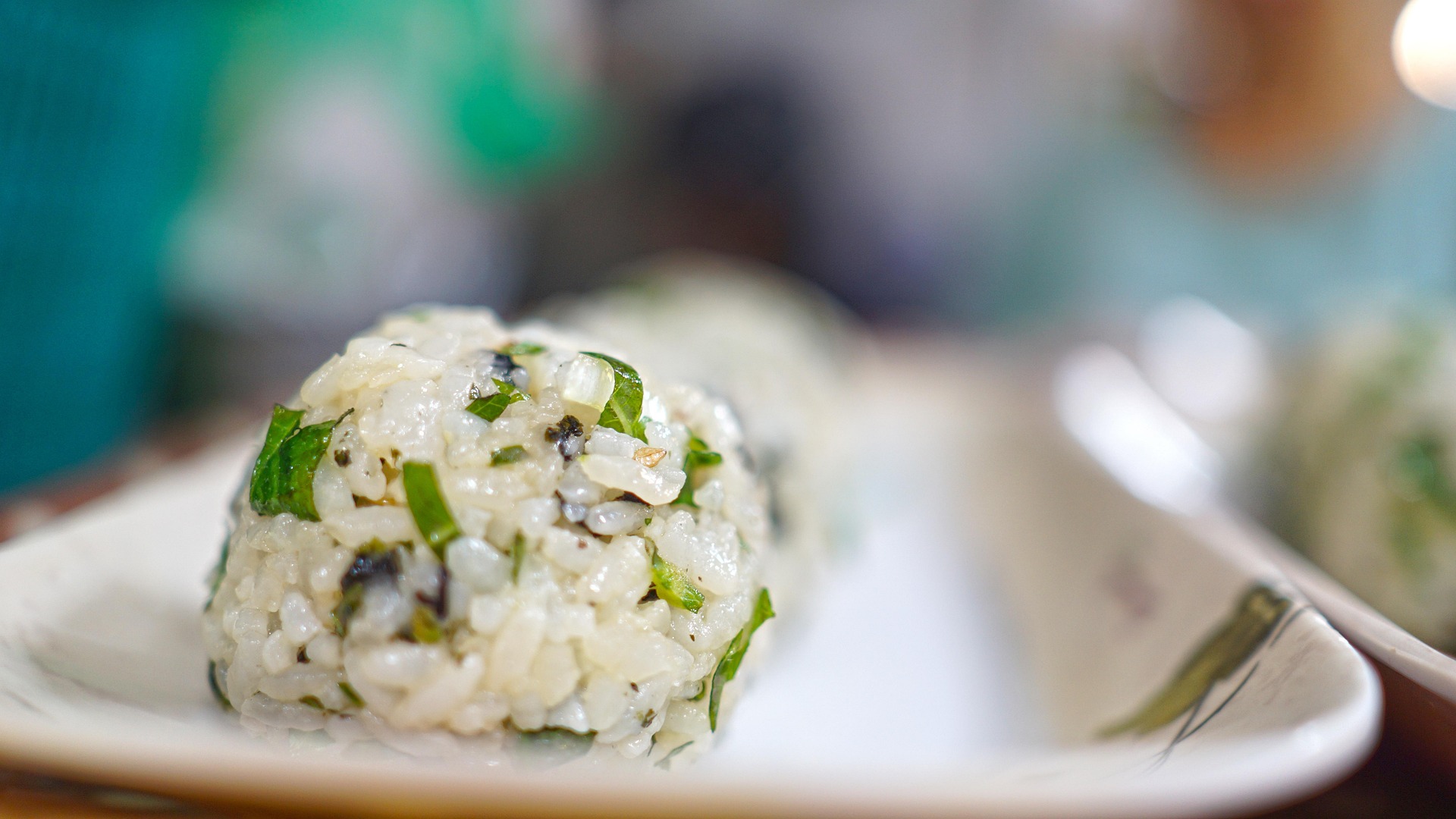 Tokyo Traditional Food Tour in a Small Group