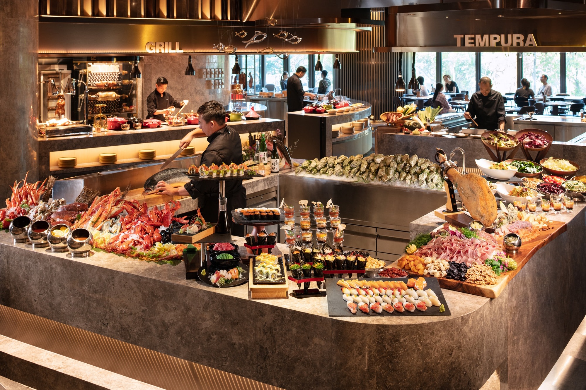 酒店自助餐 美食 派對聚會 公司活動 學校及教會 船河 會所 教堂 婚宴 親子 家庭 生日會 慶祝