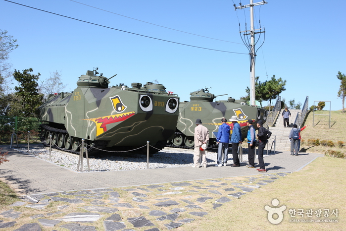 【清真午餐】愛妓峰 + 辣醬製作 + 拌飯 + DMZ非軍事區營地