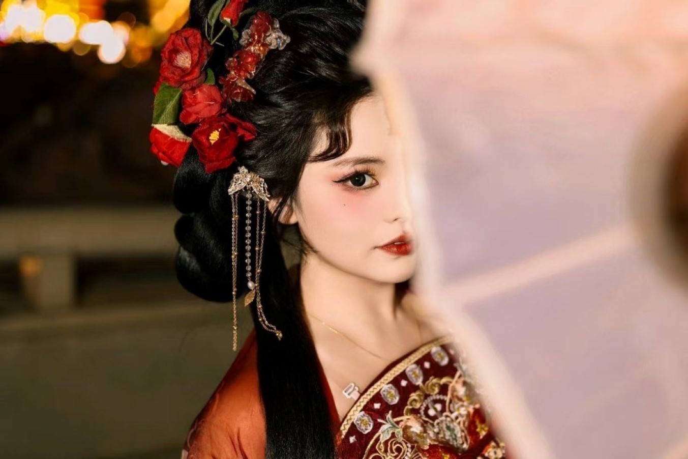 西安不夜城&大雁塔漢服▪跟拍體驗（精緻妝造+可選拍攝一對一+多樣服裝任選+古韻之美+滿分服務體驗）