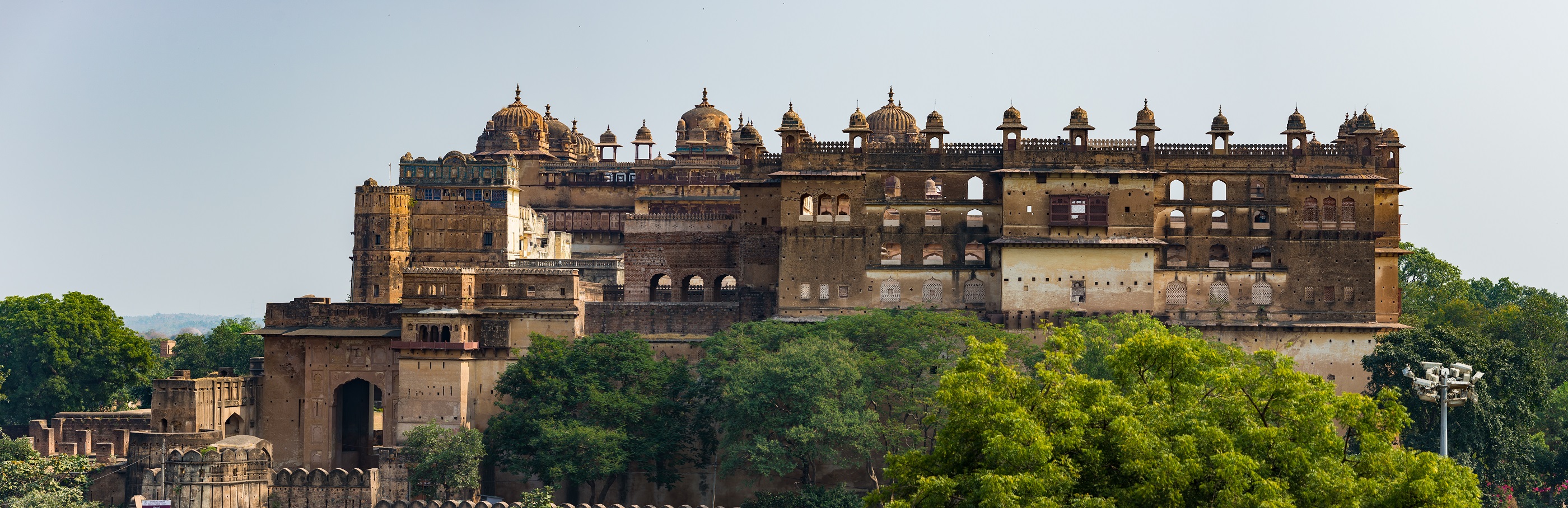 A Day Trip of Orccha from Khajuraho with Guide Service