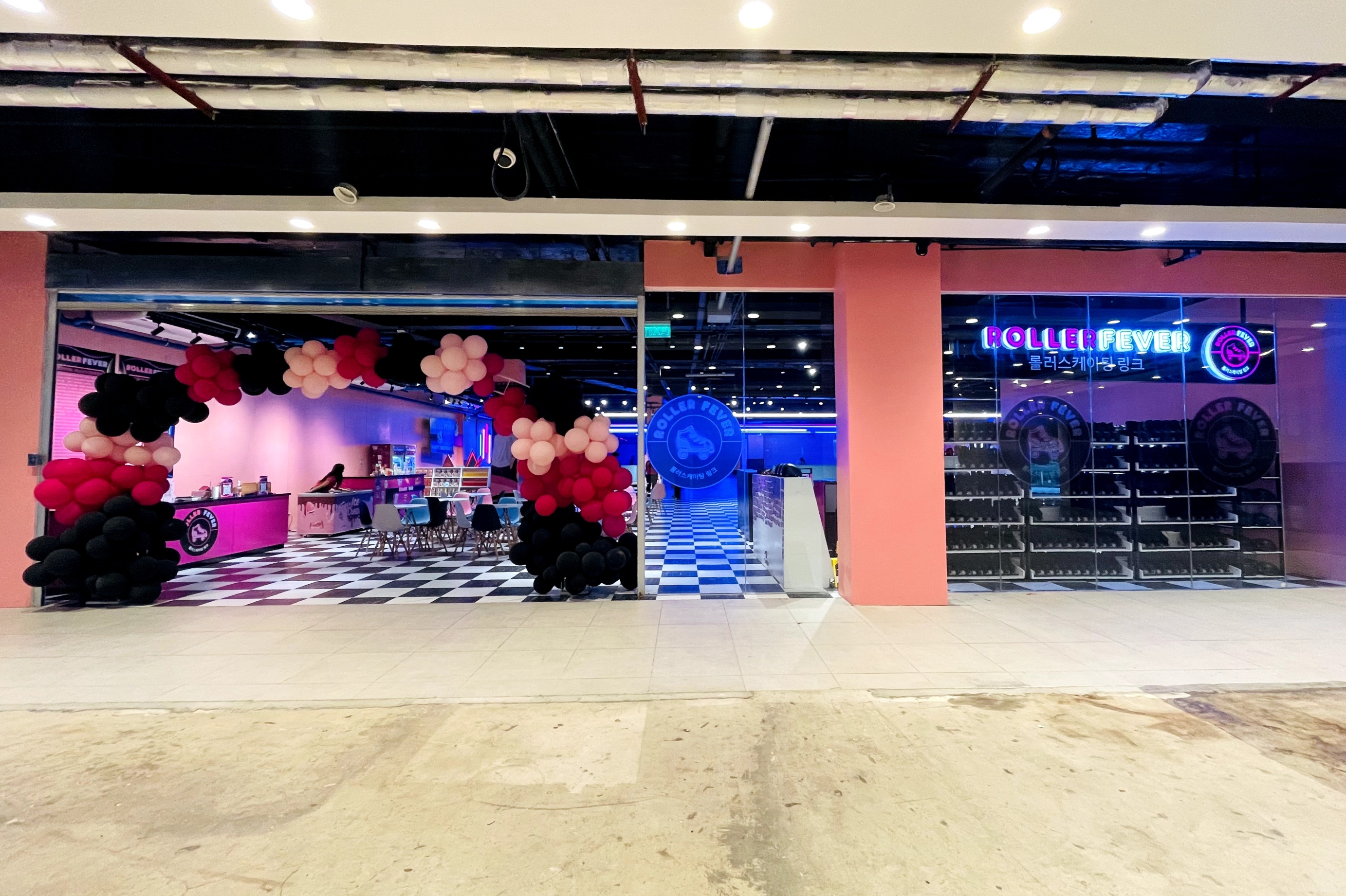 在 Fairview Terraces 購物中心體驗 Roller Fever 滑輪