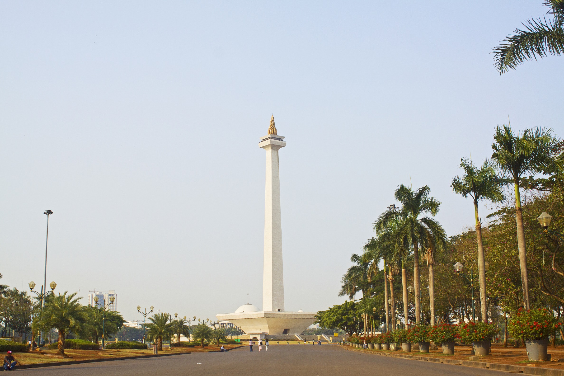 Jakarta Landmarks and Shopping Tour