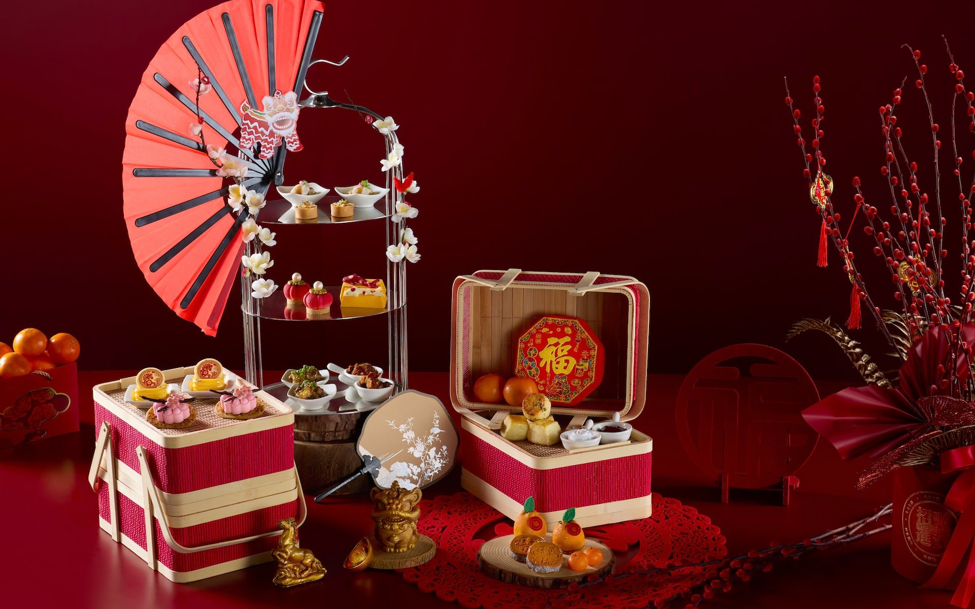 Crossroads Bar at Paradox Singapore