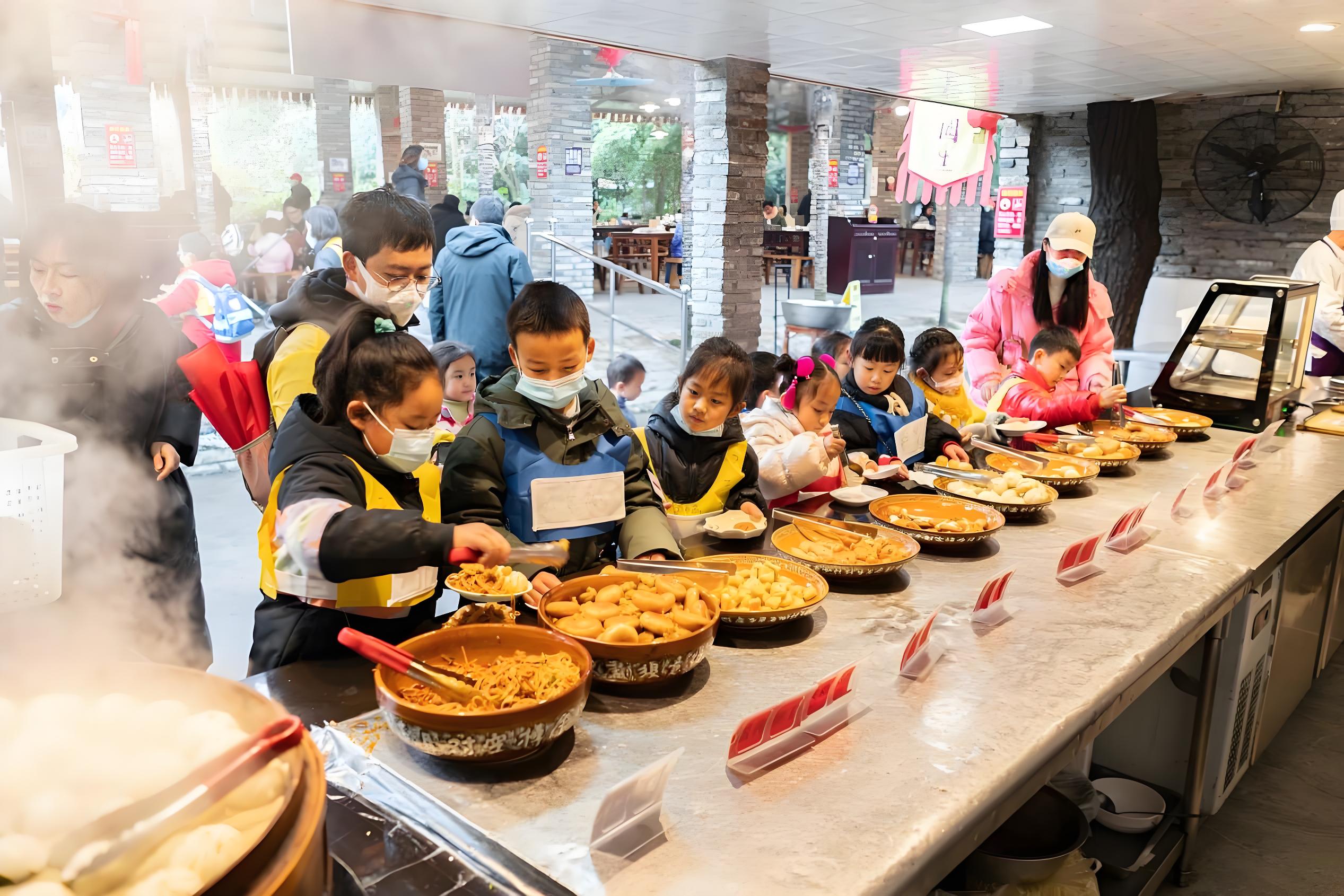 成都私人團半日遊：玩做川菜+當地食材市場參觀