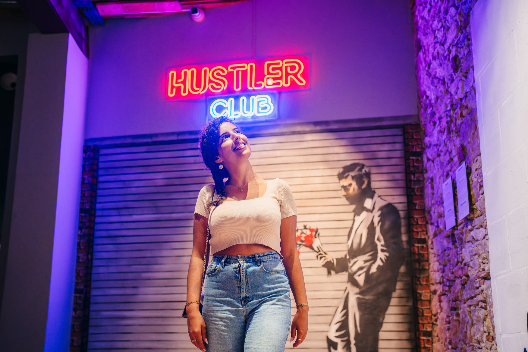 當藝術讓你駐足、凝視並質疑一切時。 當藝術讓你駐足、凝視並質疑一切時。