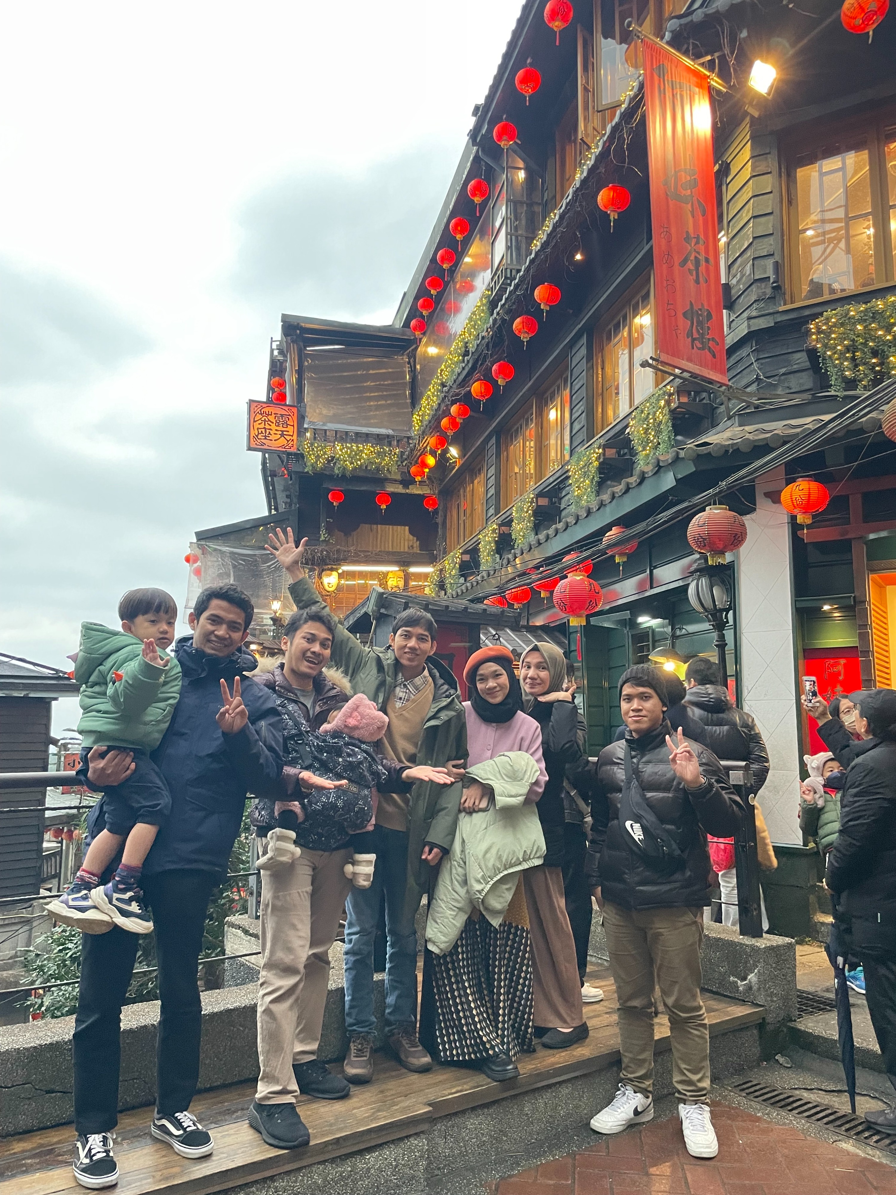 [Muslim-Friendly] Jiufen /Shifen Private Group One-Day Tour