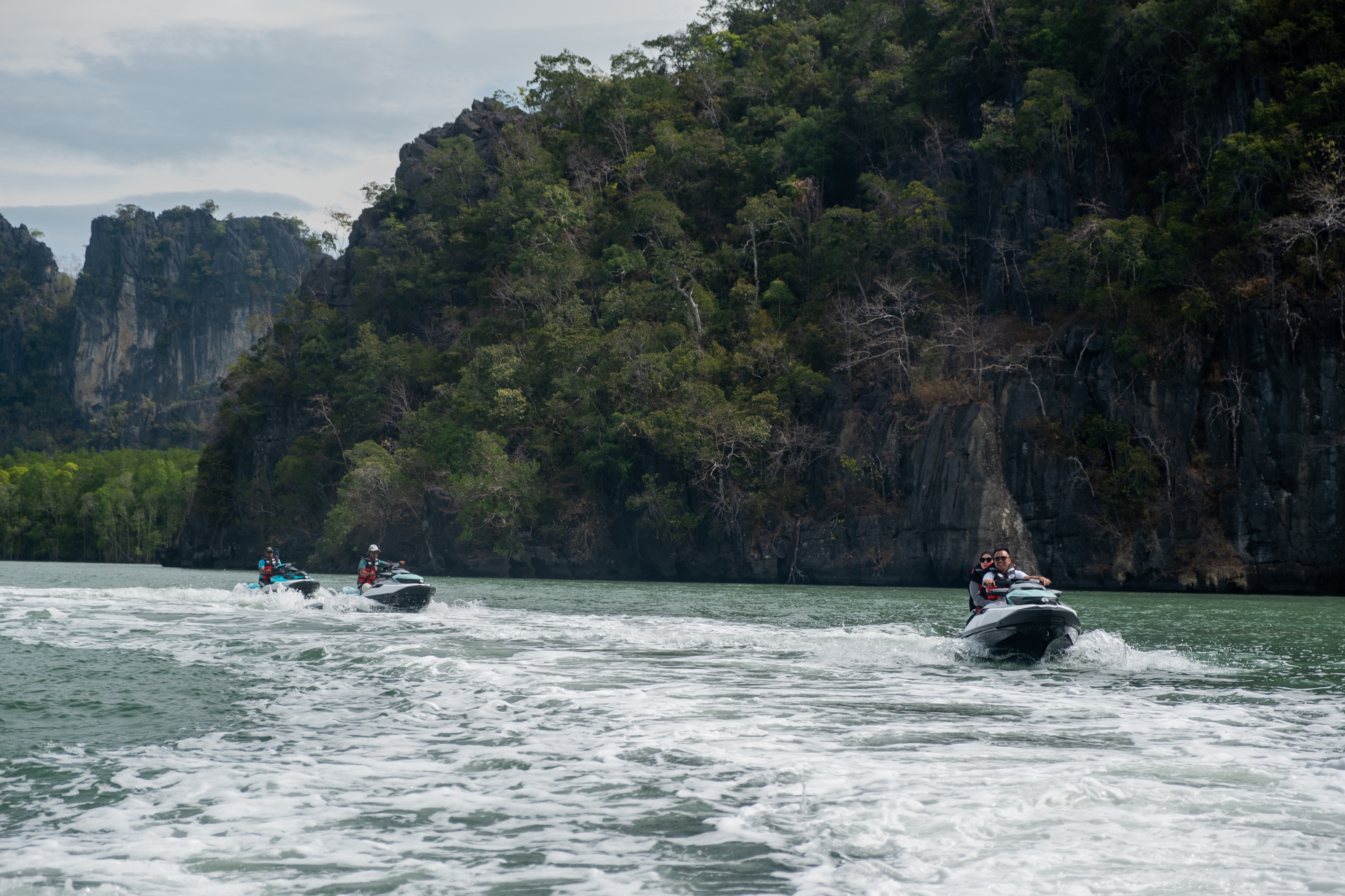 Langkawi Jet Ski Tour Tanjung Rhu UNESCO Kilim Geopark