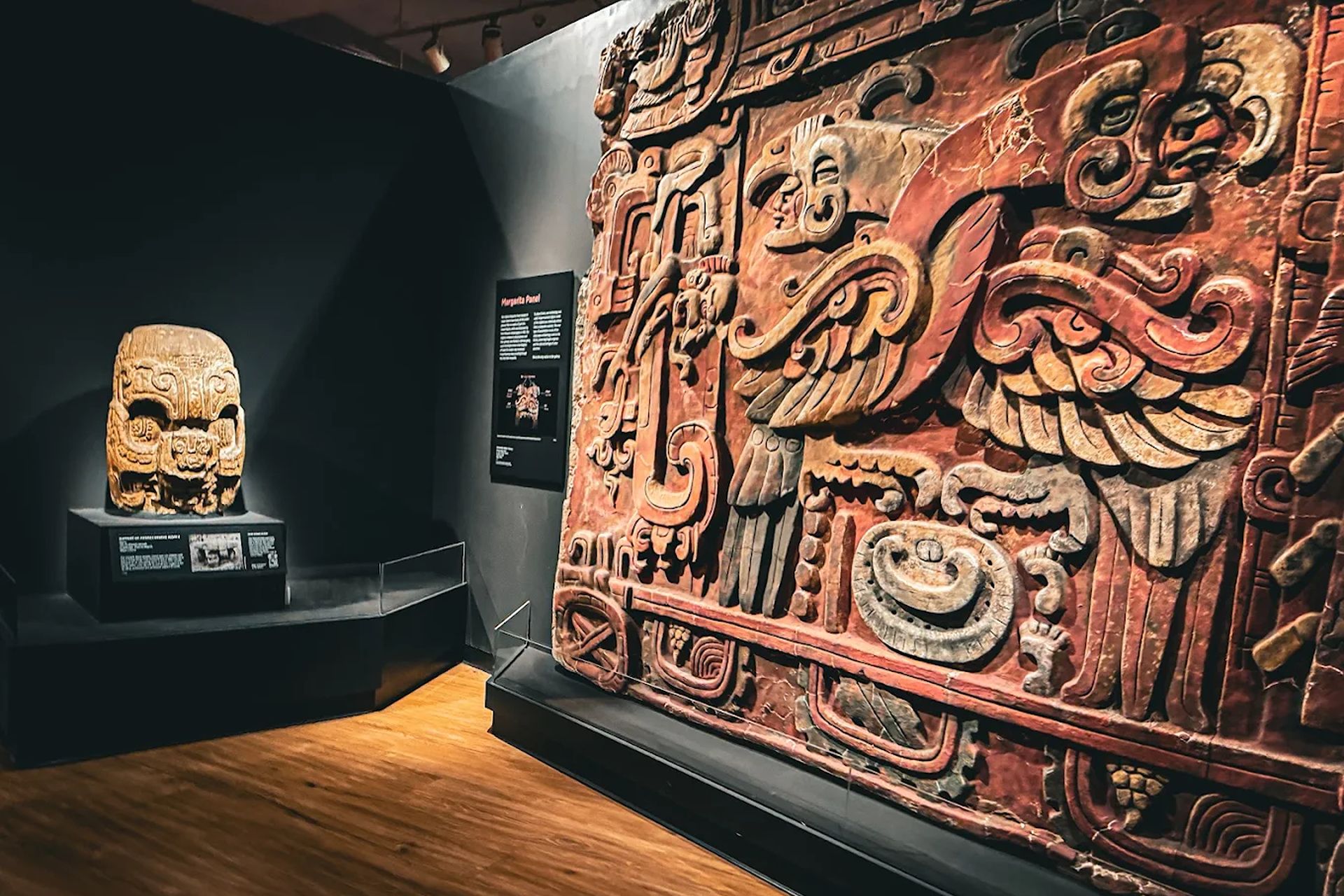 發掘古老文明的寶藏，並融入現代視角和文物