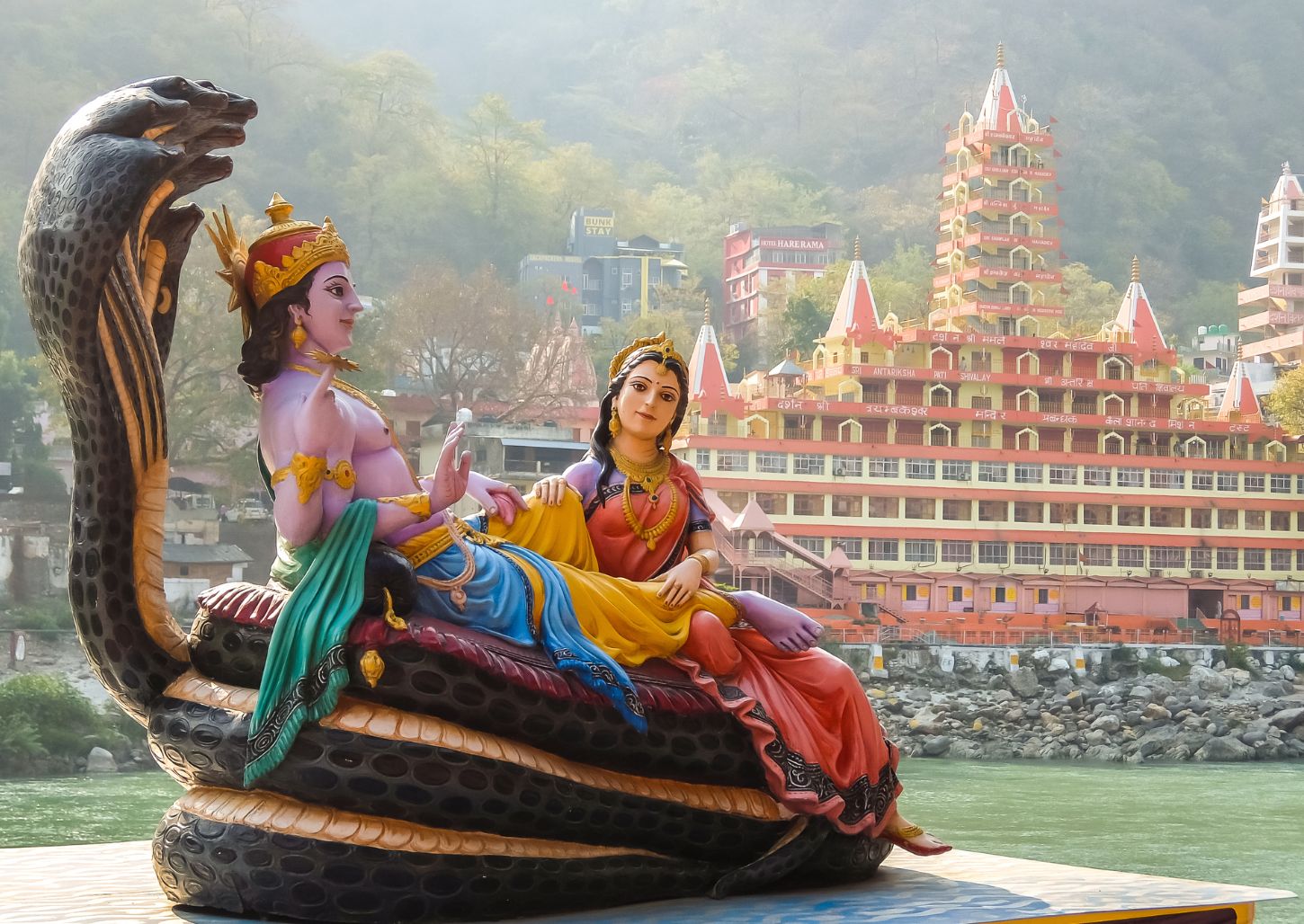 Discover Haridwar and Rishikesh: Private Guided Day Tour from Delhi