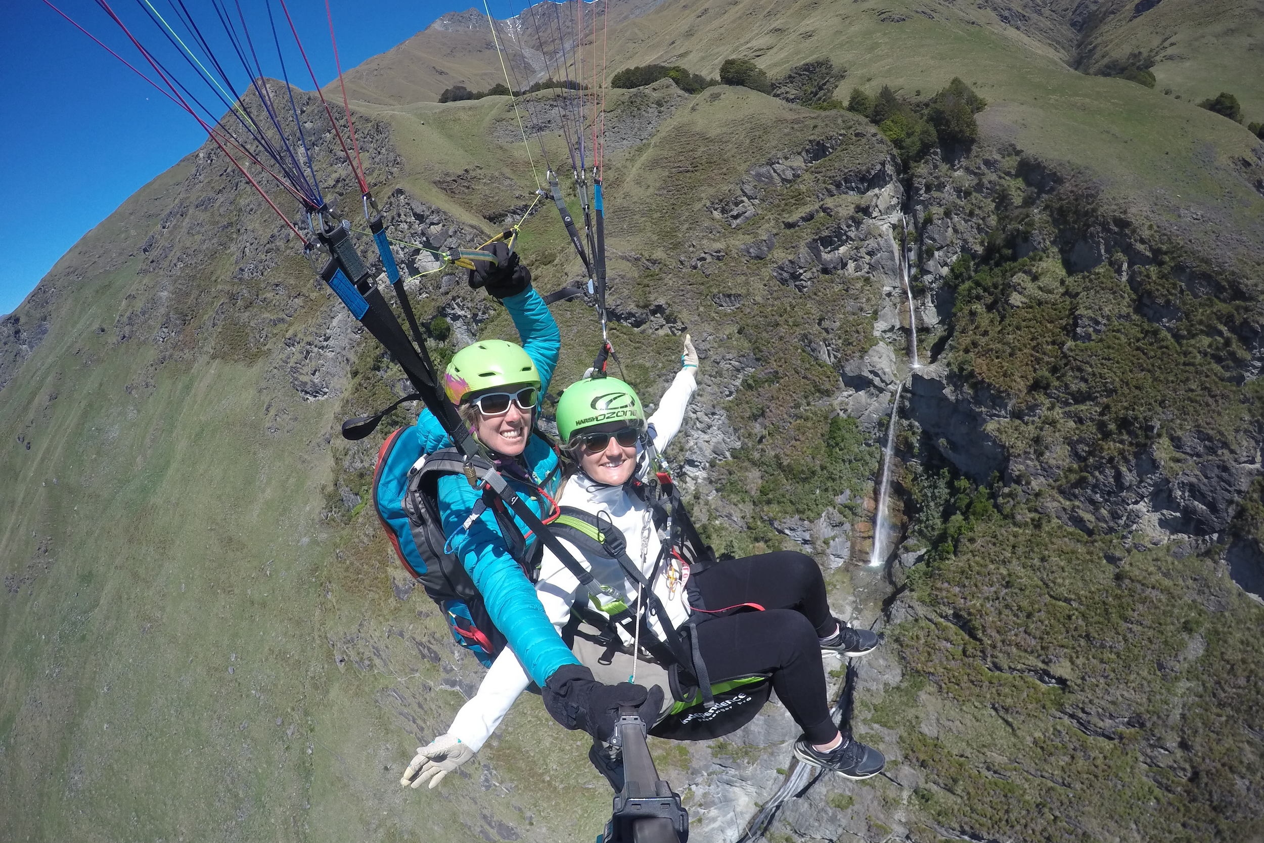 瓦納卡滑翔傘體驗 (Wanaka Paragliding)