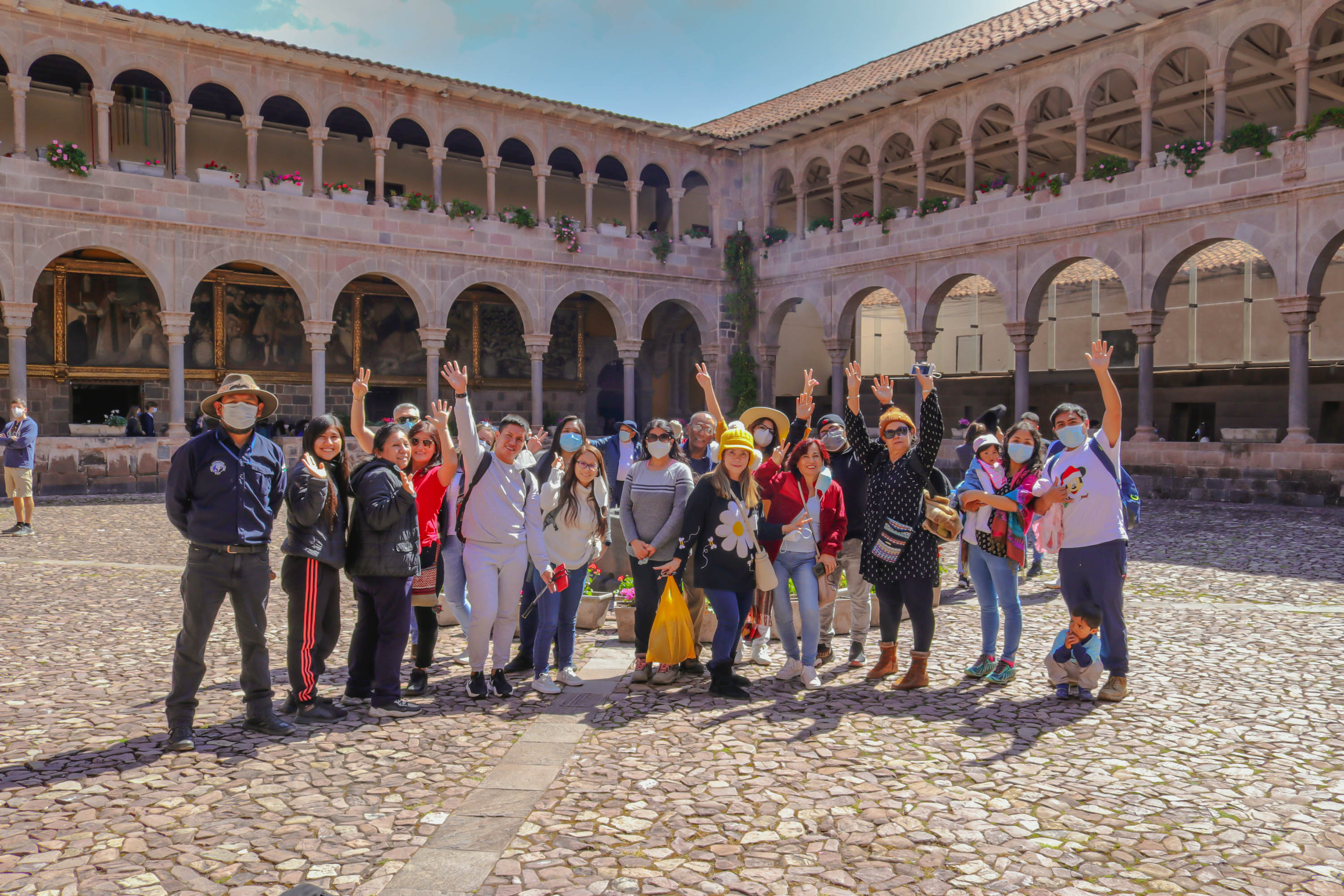 Sacsayhuaman and Qenqo Half-Day City Tour
