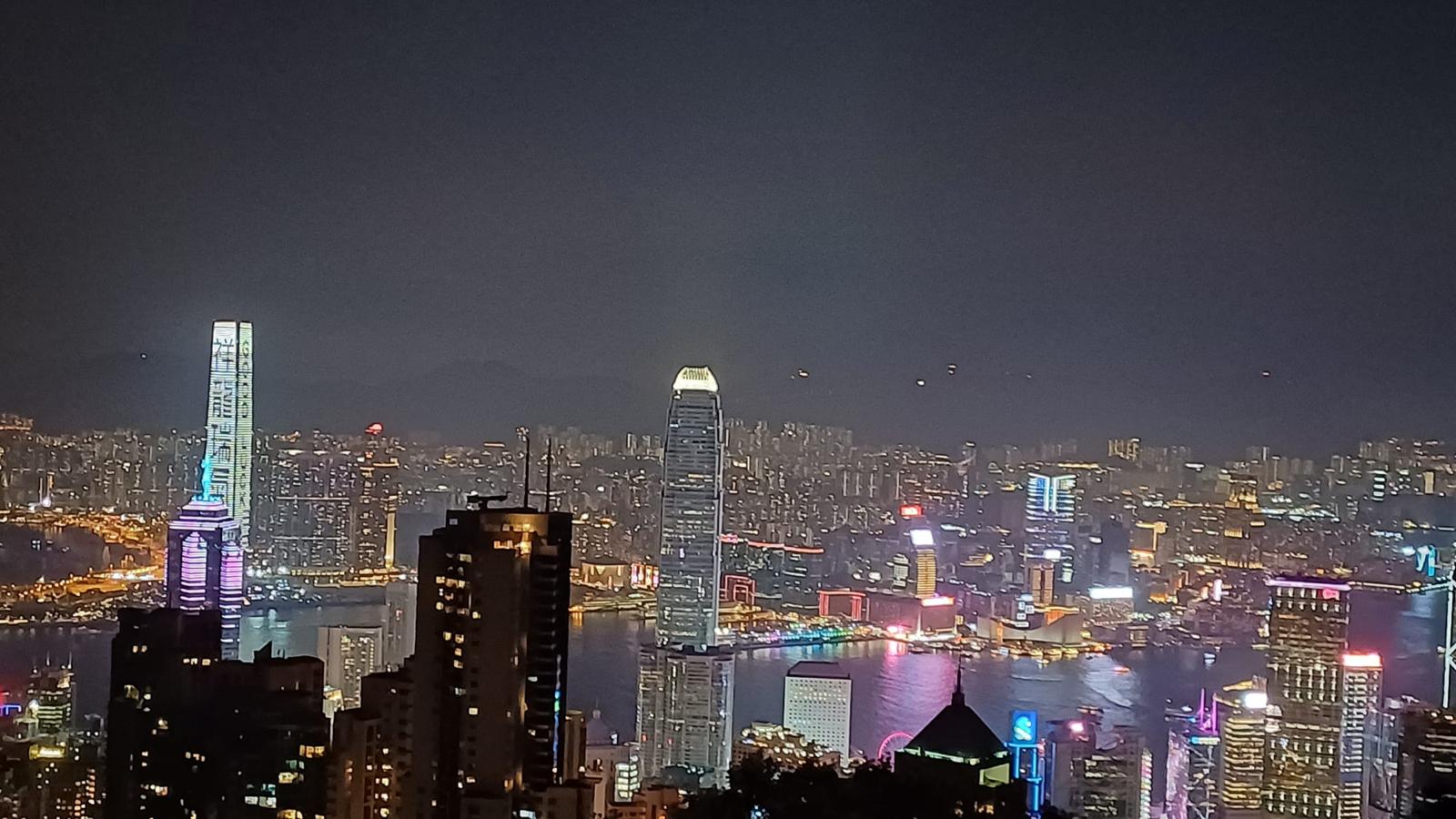 香港精彩山頂、維港及市區夜遊 | 含山頂纜車、天星小輪單程票