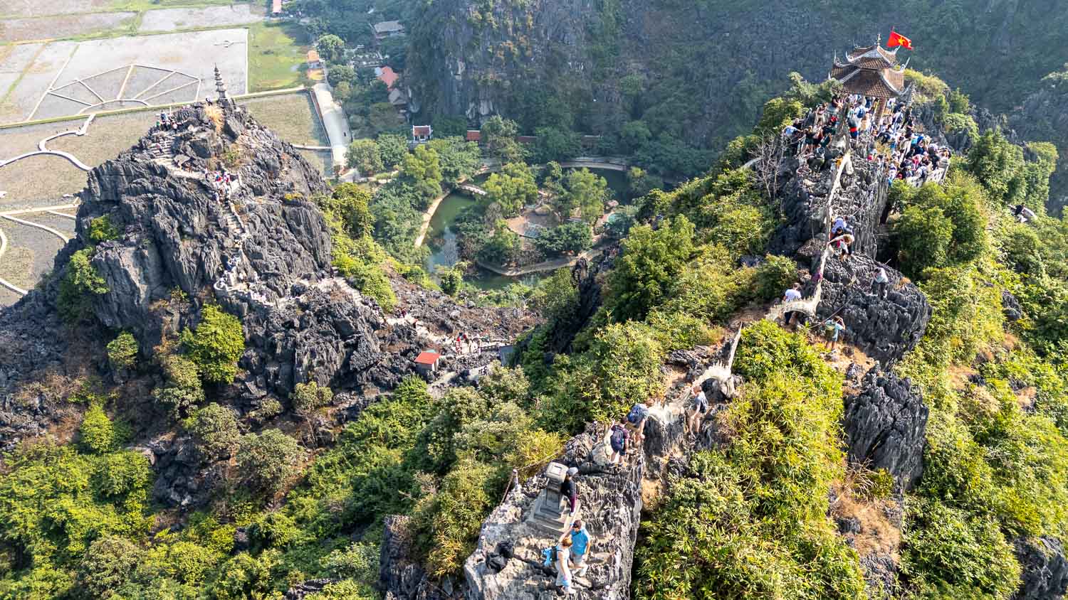 華閭洞 - 臥龍山