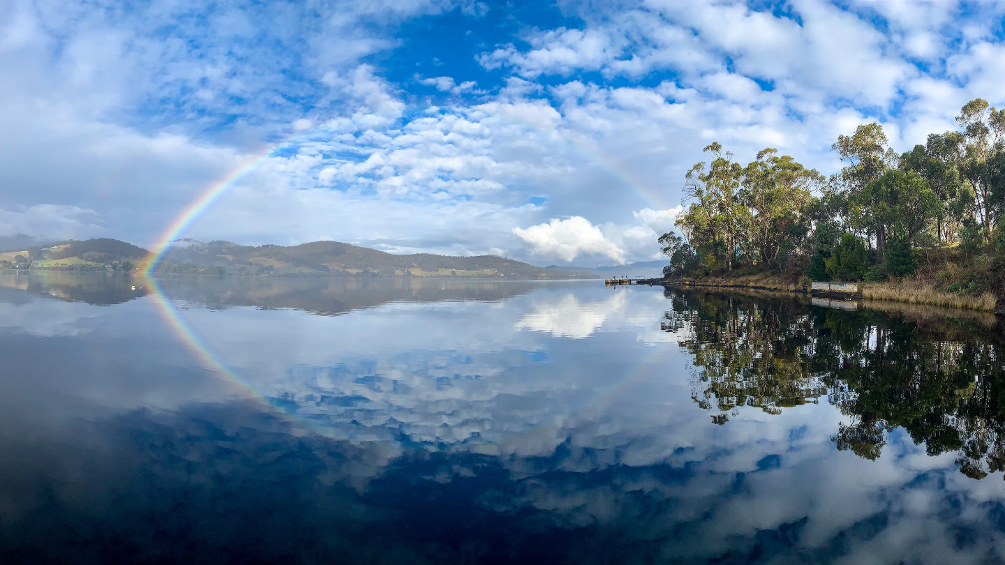 Hobart Huon Valley Private Food & Wine Tour