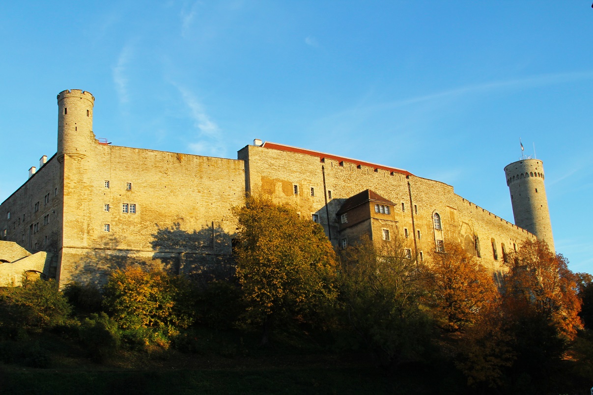 Tallinn Highlights Shore Excursion with Return Transfer