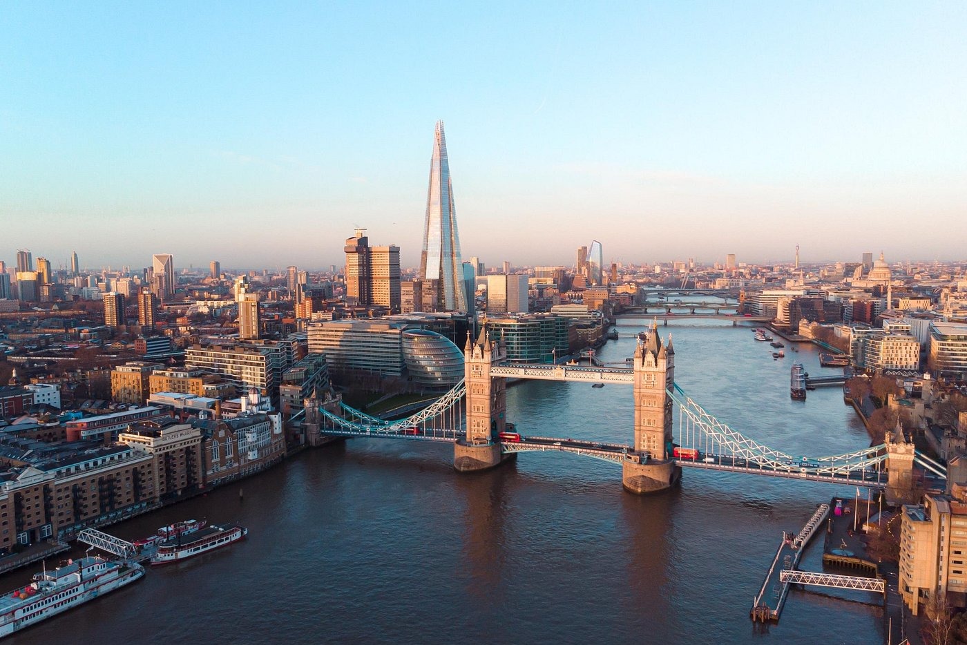 從泰晤士河上方的高空步道,探索城市全景風光 從泰晤士河上方的高空步道,探索城市全景風光