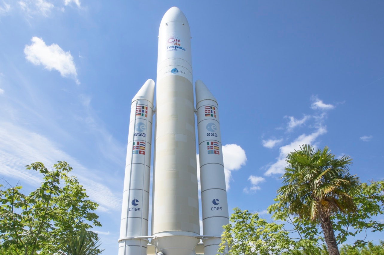 Space City Skip The Line Admission in Toulouse